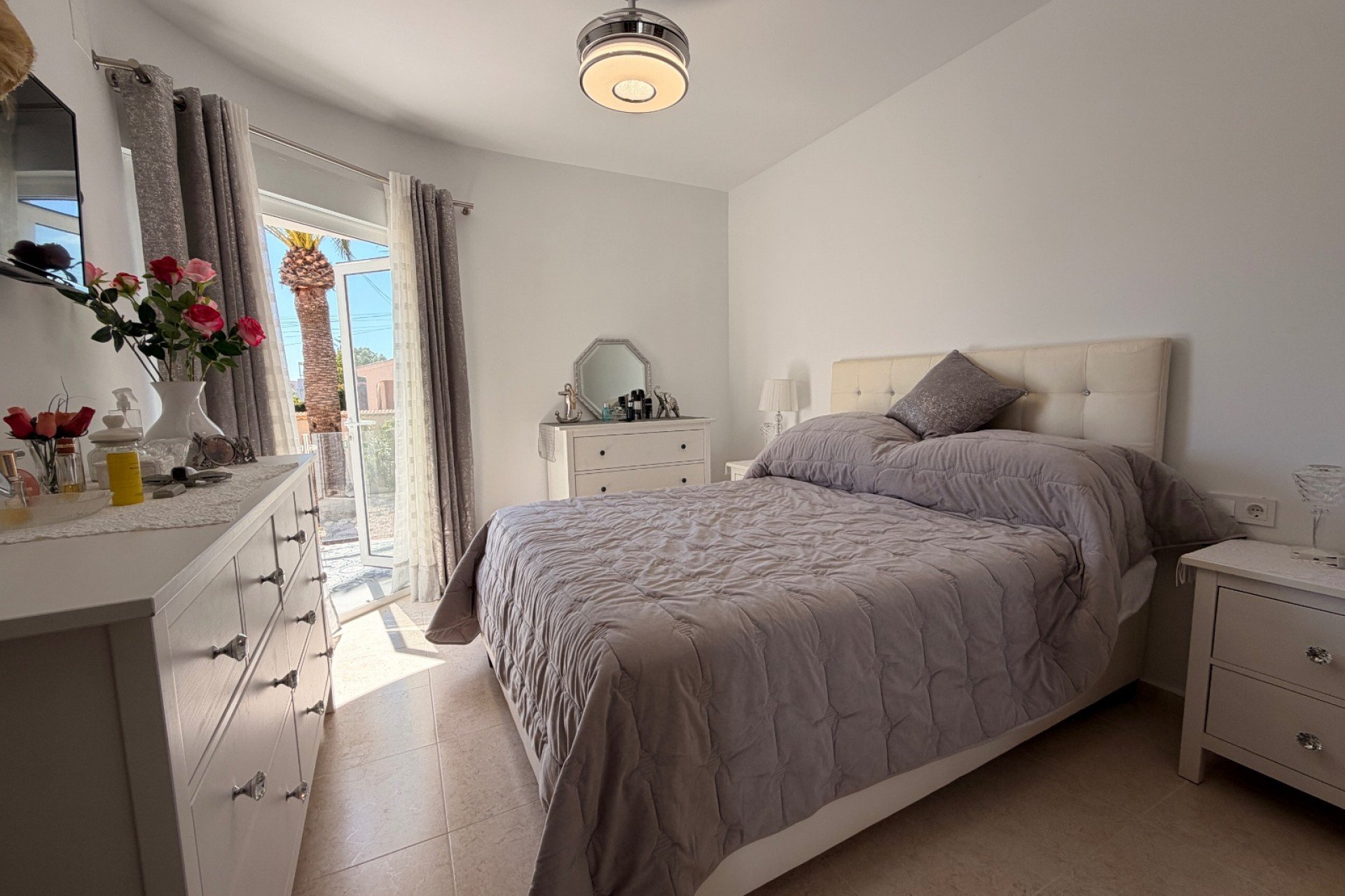 Resale - Villa -
Ciudad Quesada - Ciudad Quesada - Town