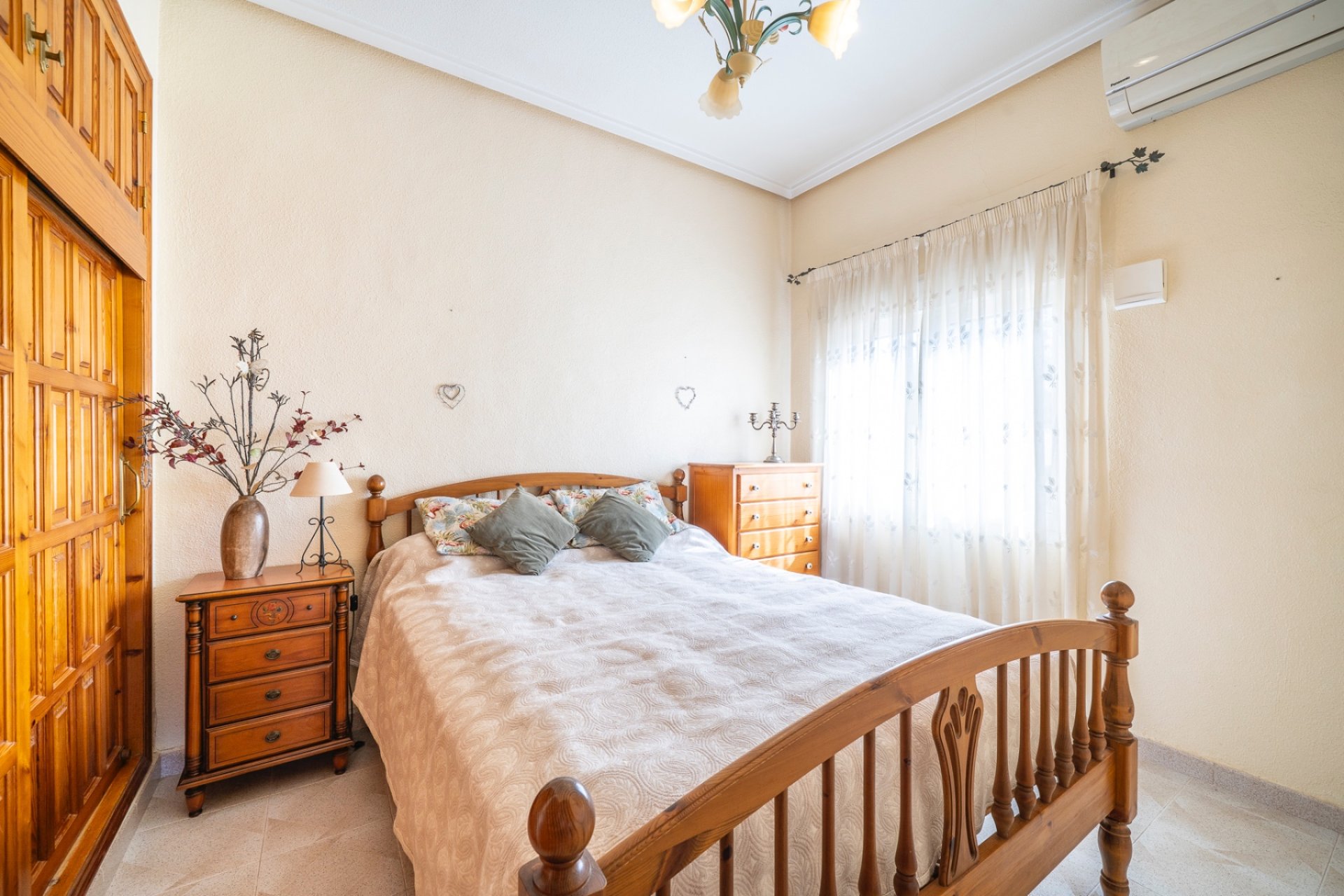 Resale - Villa -
Ciudad Quesada - Ciudad Quesada - Town