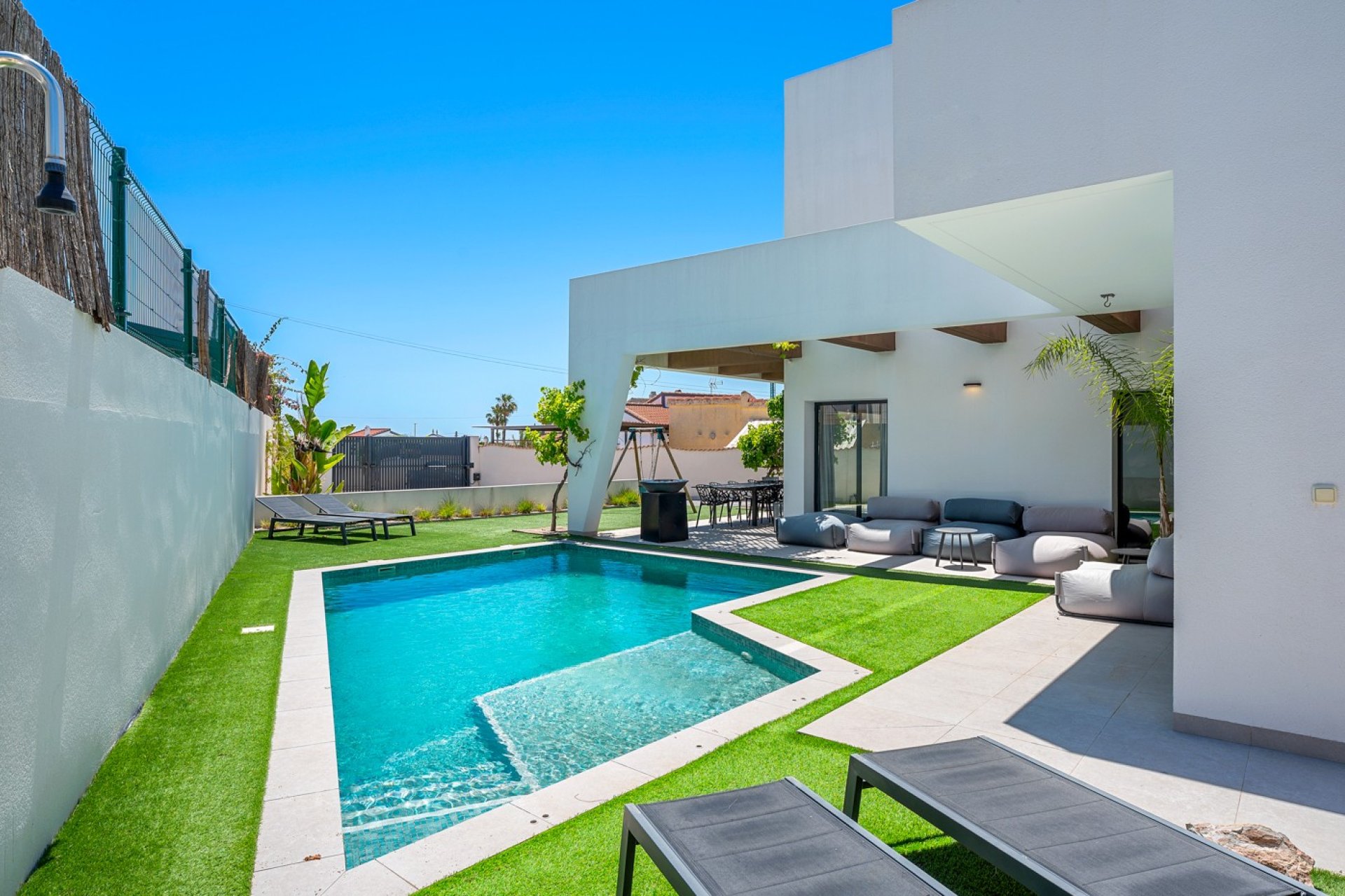 Resale - Villa -
Ciudad Quesada - Ciudad Quesada - Town