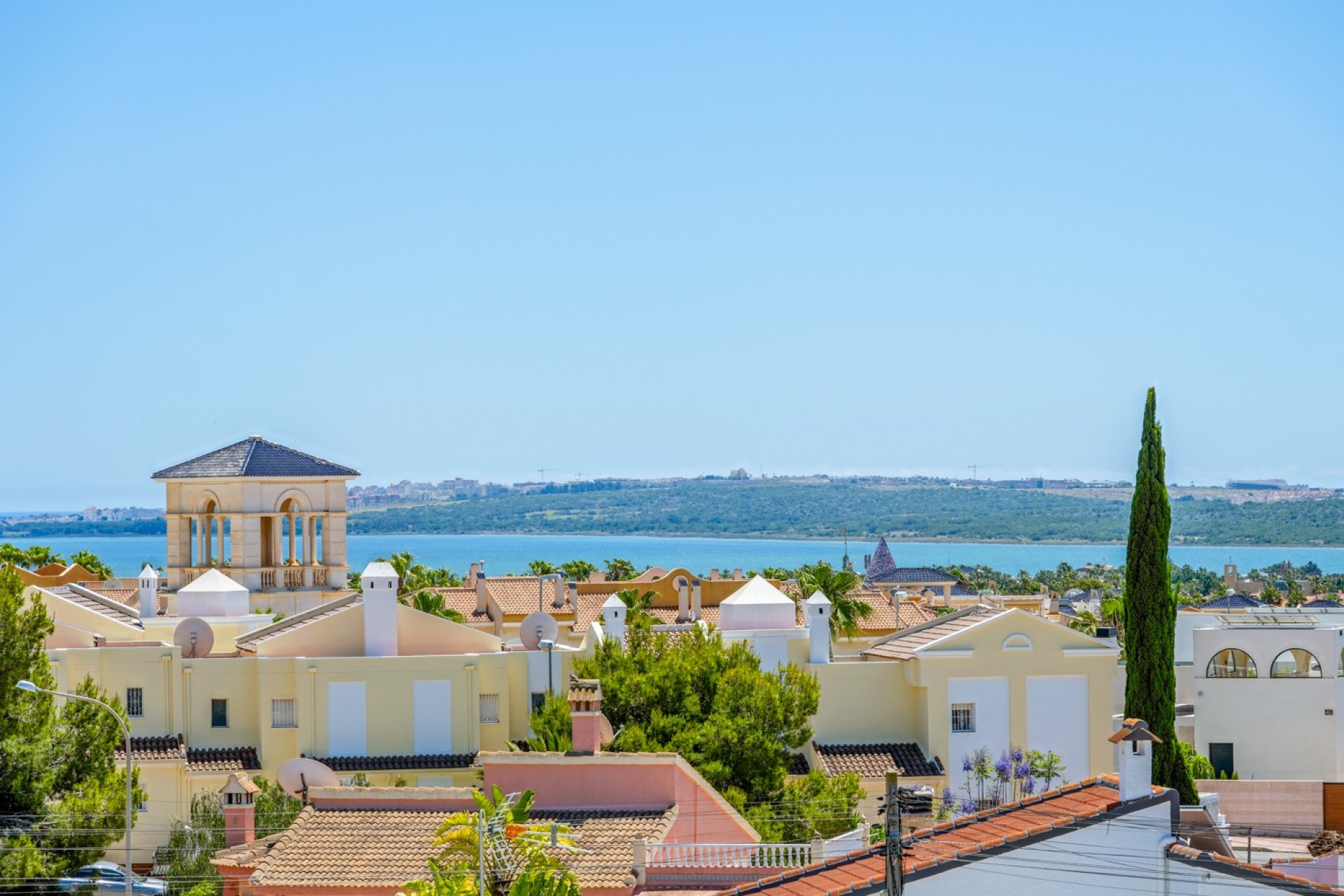 Resale - Villa -
Ciudad Quesada - Ciudad Quesada - Town