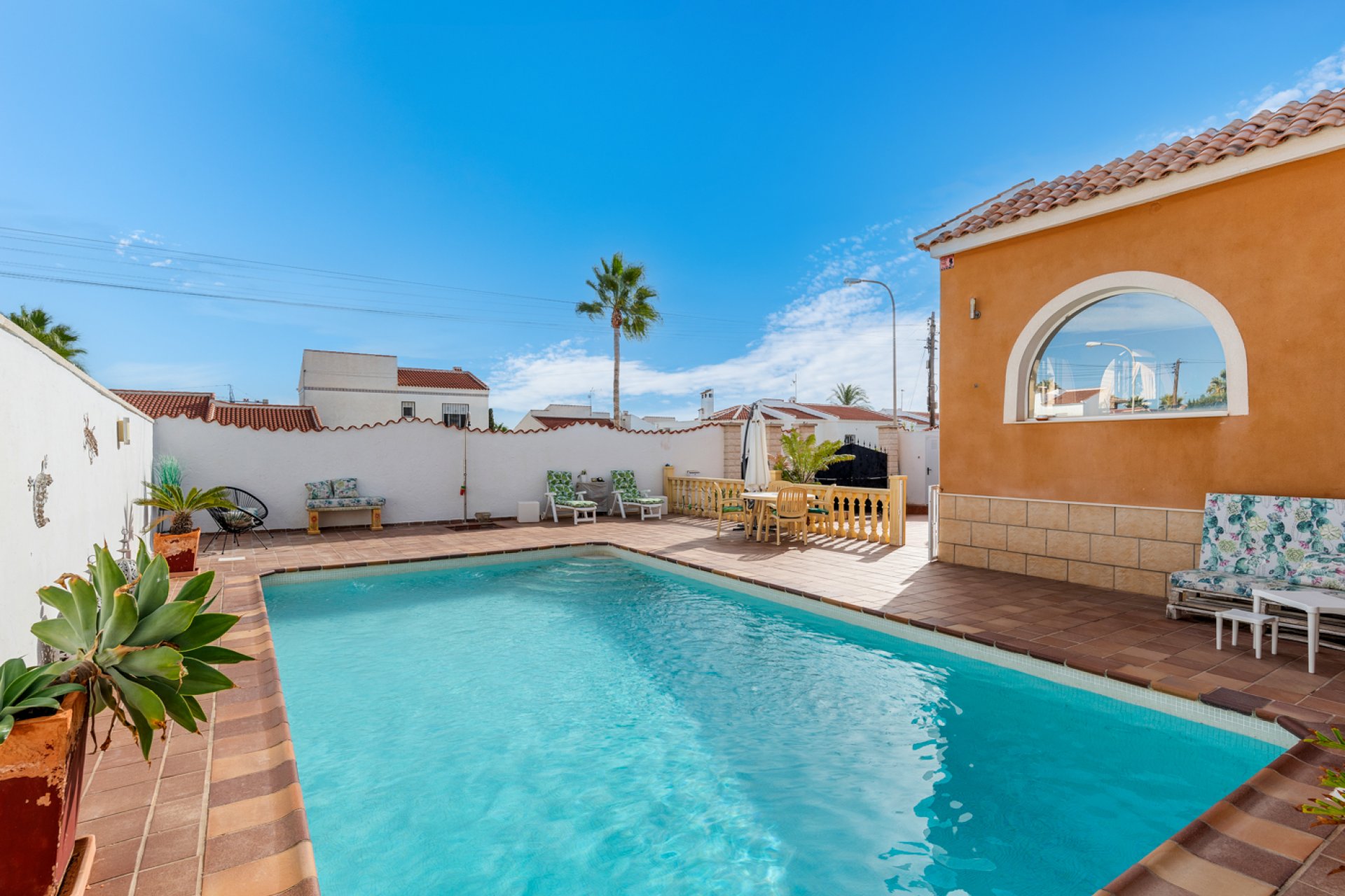 Resale - Villa -
Ciudad Quesada - Ciudad Quesada - Town