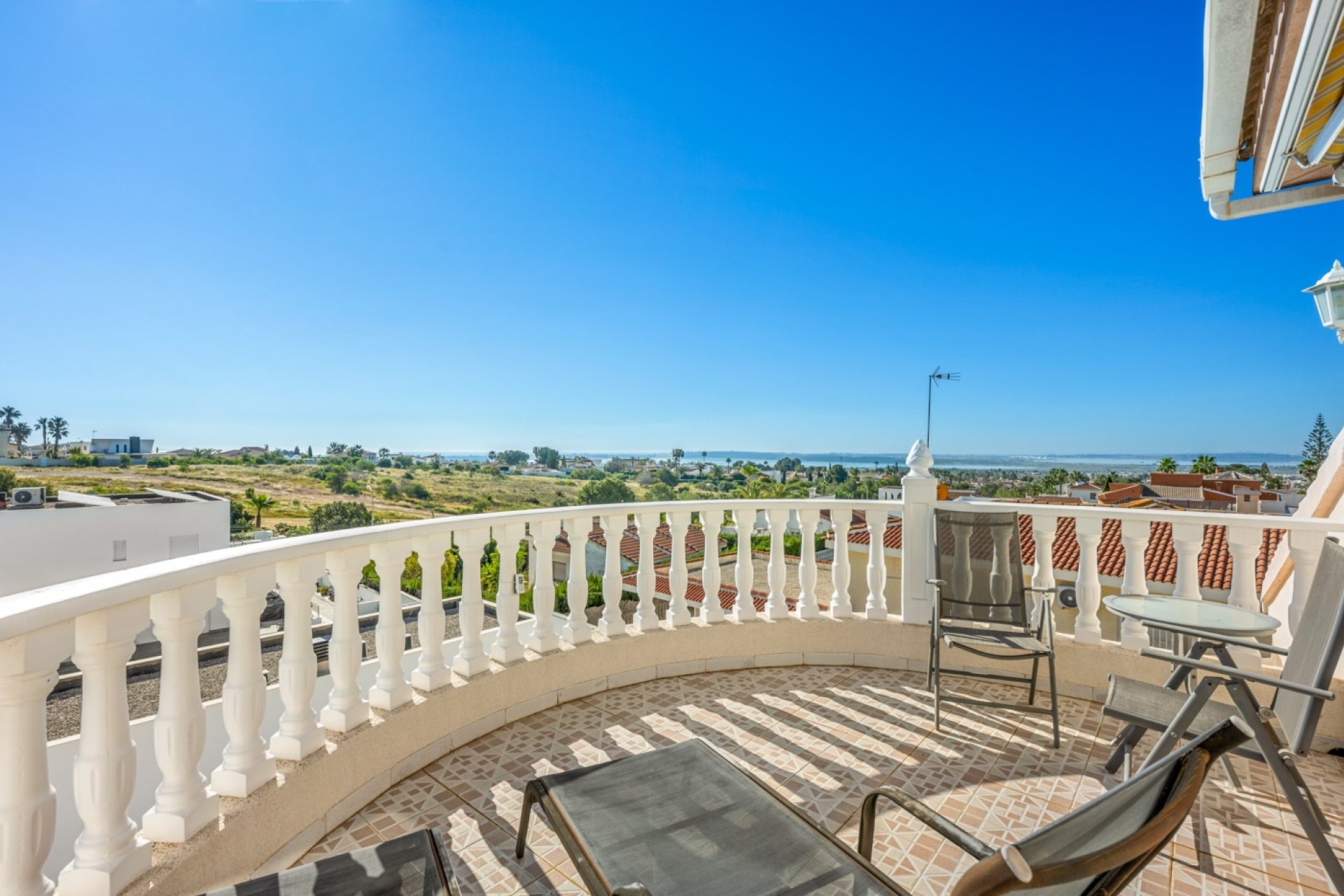 Resale - Villa -
Ciudad Quesada - Ciudad Quesada - Town