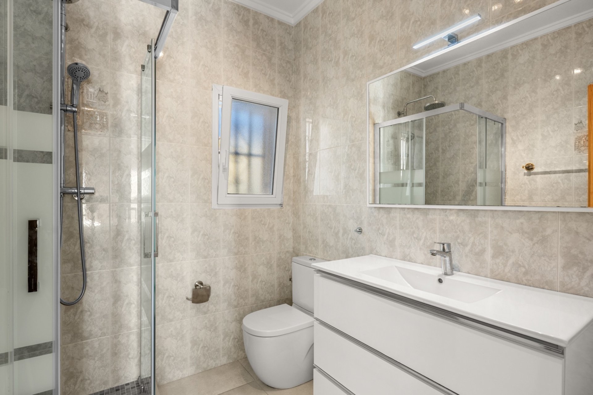 Resale - Villa -
Ciudad Quesada - Ciudad Quesada - Town