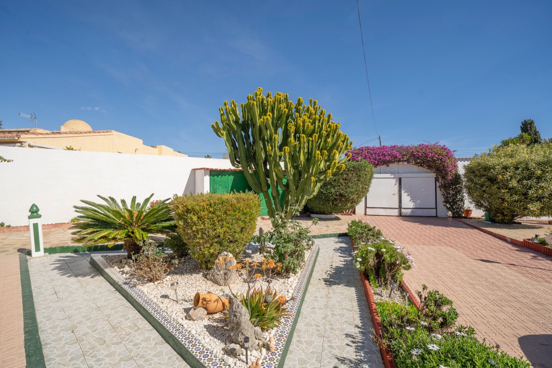Resale - Villa -
Ciudad Quesada - Ciudad Quesada - Town