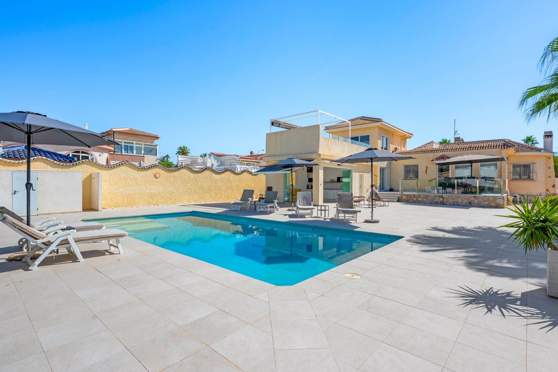 Resale - Villa -
Ciudad Quesada - Ciudad Quesada - Town