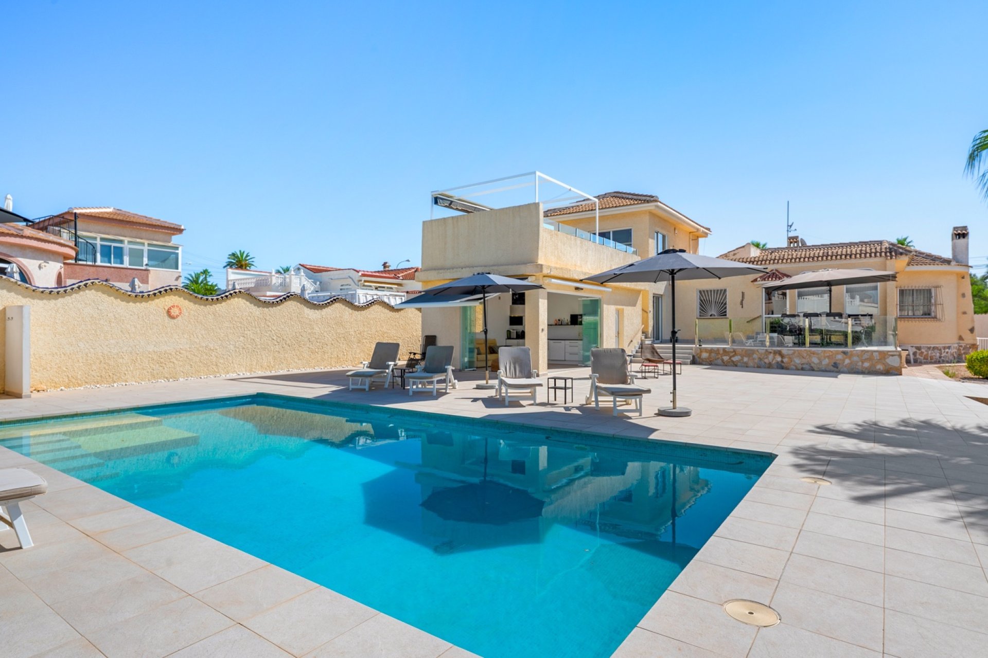 Resale - Villa -
Ciudad Quesada - Ciudad Quesada - Town