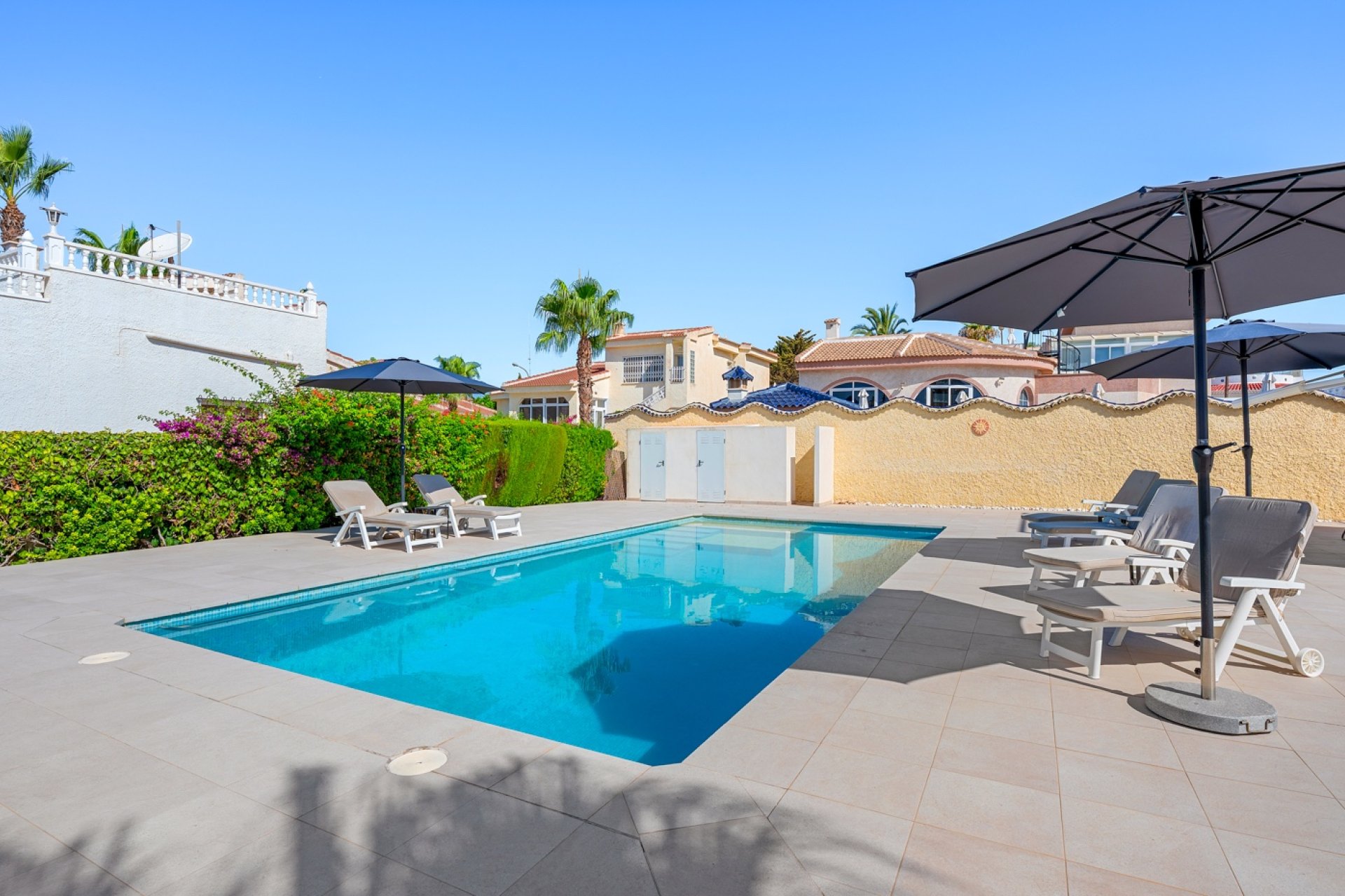 Resale - Villa -
Ciudad Quesada - Ciudad Quesada - Town