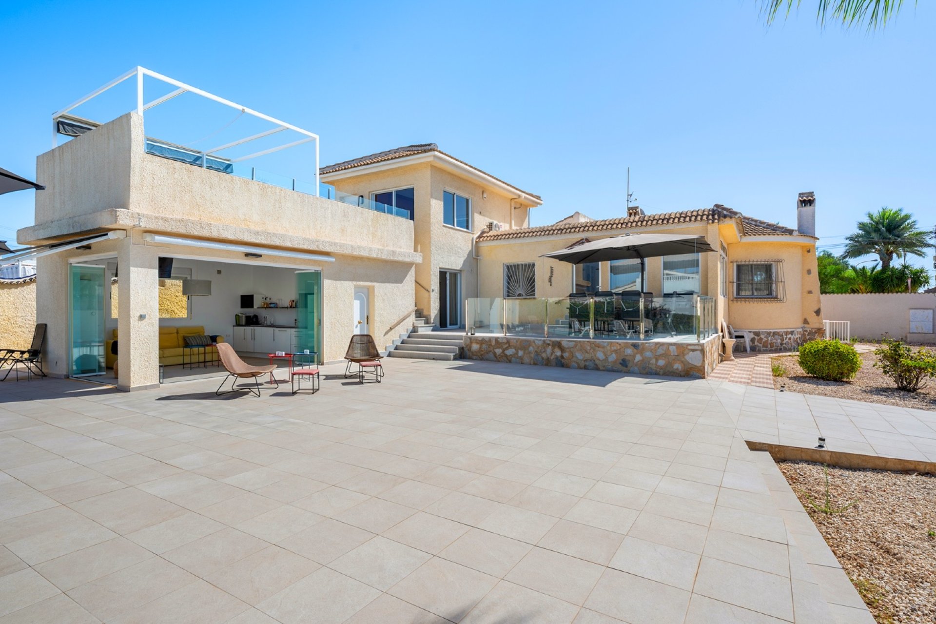 Resale - Villa -
Ciudad Quesada - Ciudad Quesada - Town