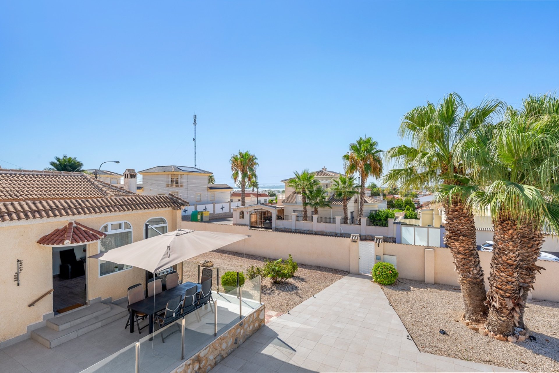 Resale - Villa -
Ciudad Quesada - Ciudad Quesada - Town