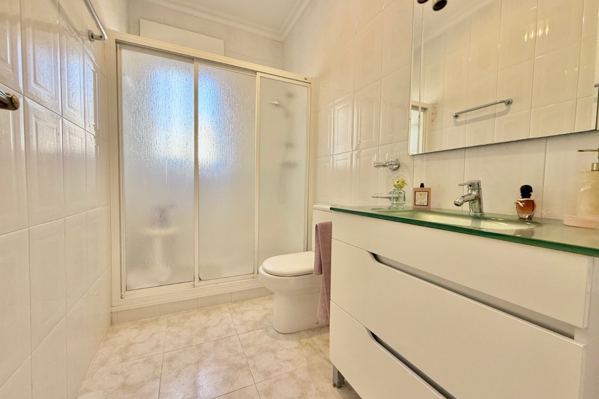 Resale - Villa -
Ciudad Quesada - Ciudad Quesada - Town