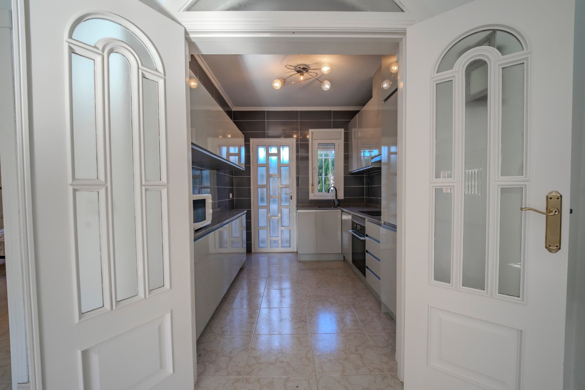 Resale - Villa -
Ciudad Quesada - Doña Pepa