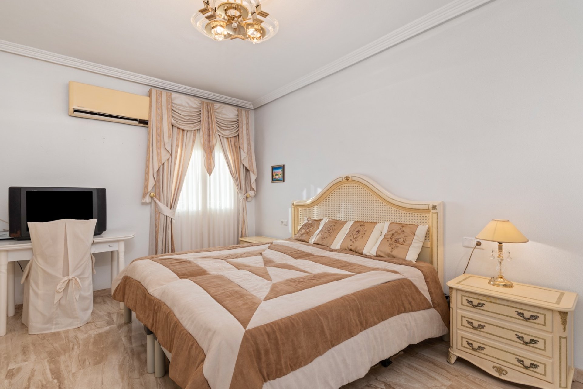 Resale - Villa -
Ciudad Quesada - Doña Pepa