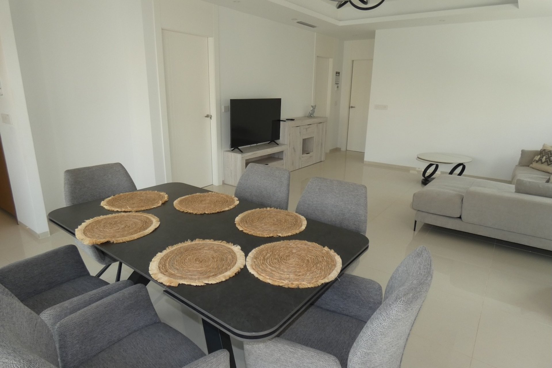 Resale - Villa -
Ciudad Quesada - Doña Pepa