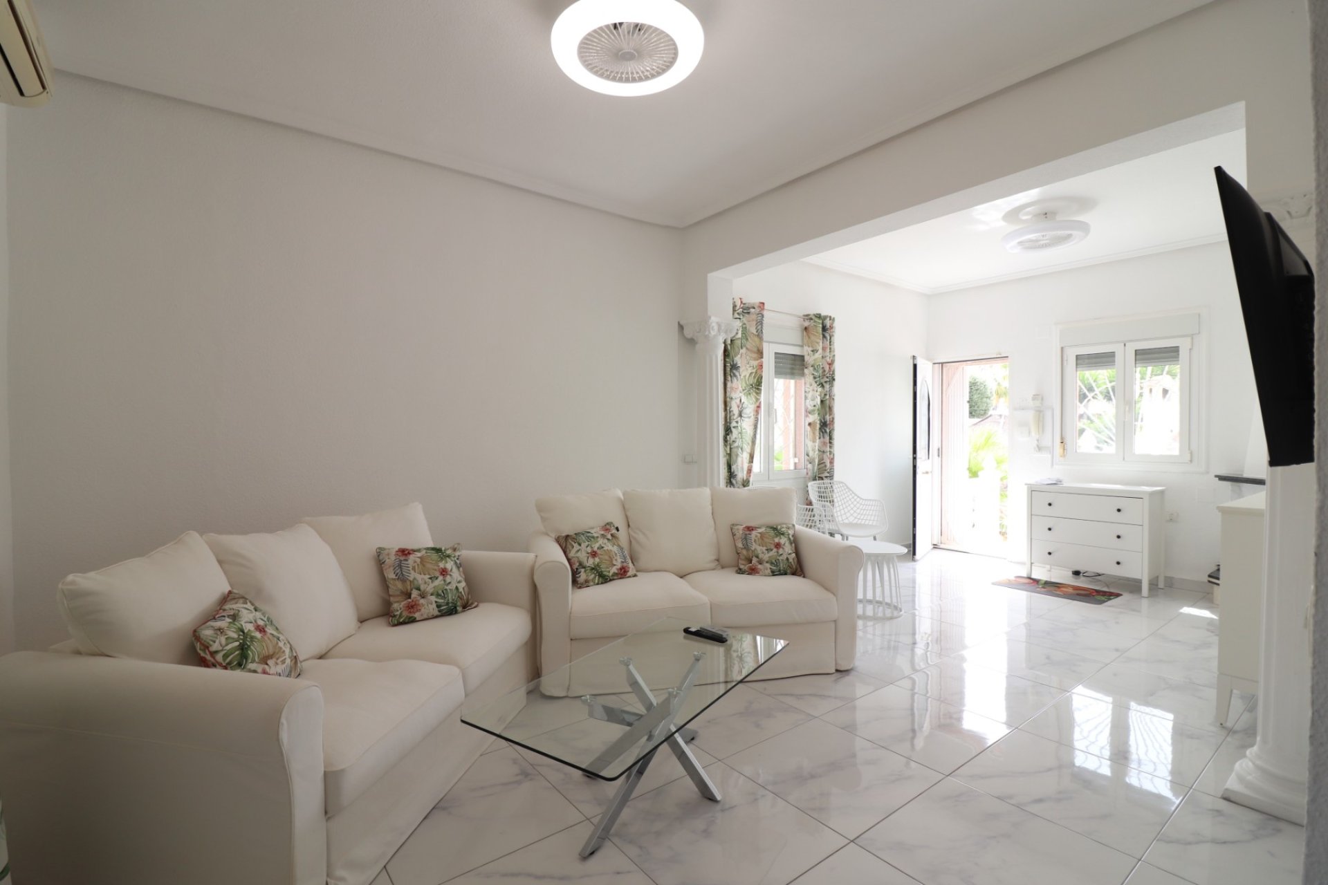 Resale - Villa -
Ciudad Quesada - La Fiesta