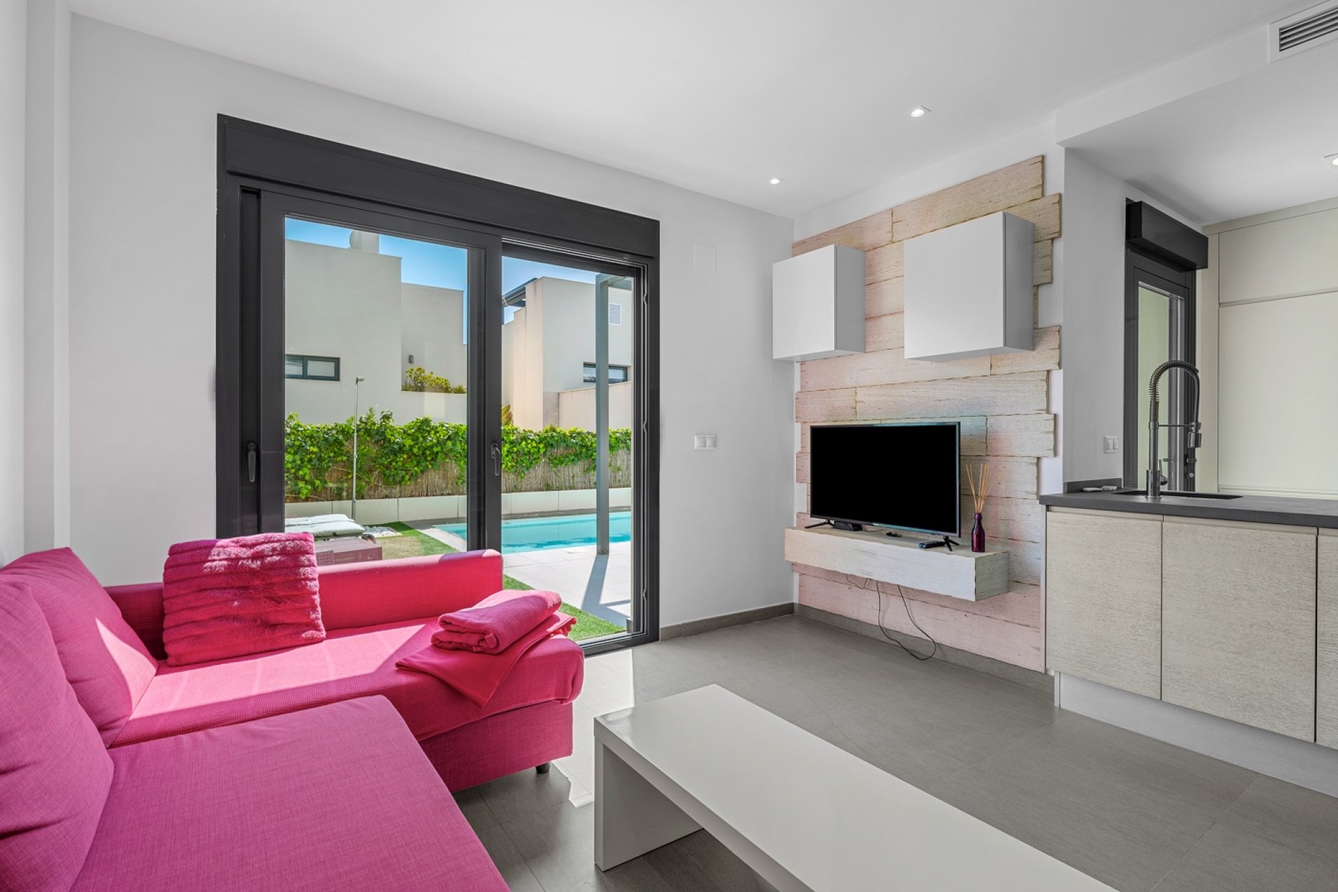 Resale - Villa -
Ciudad Quesada - La Laguna