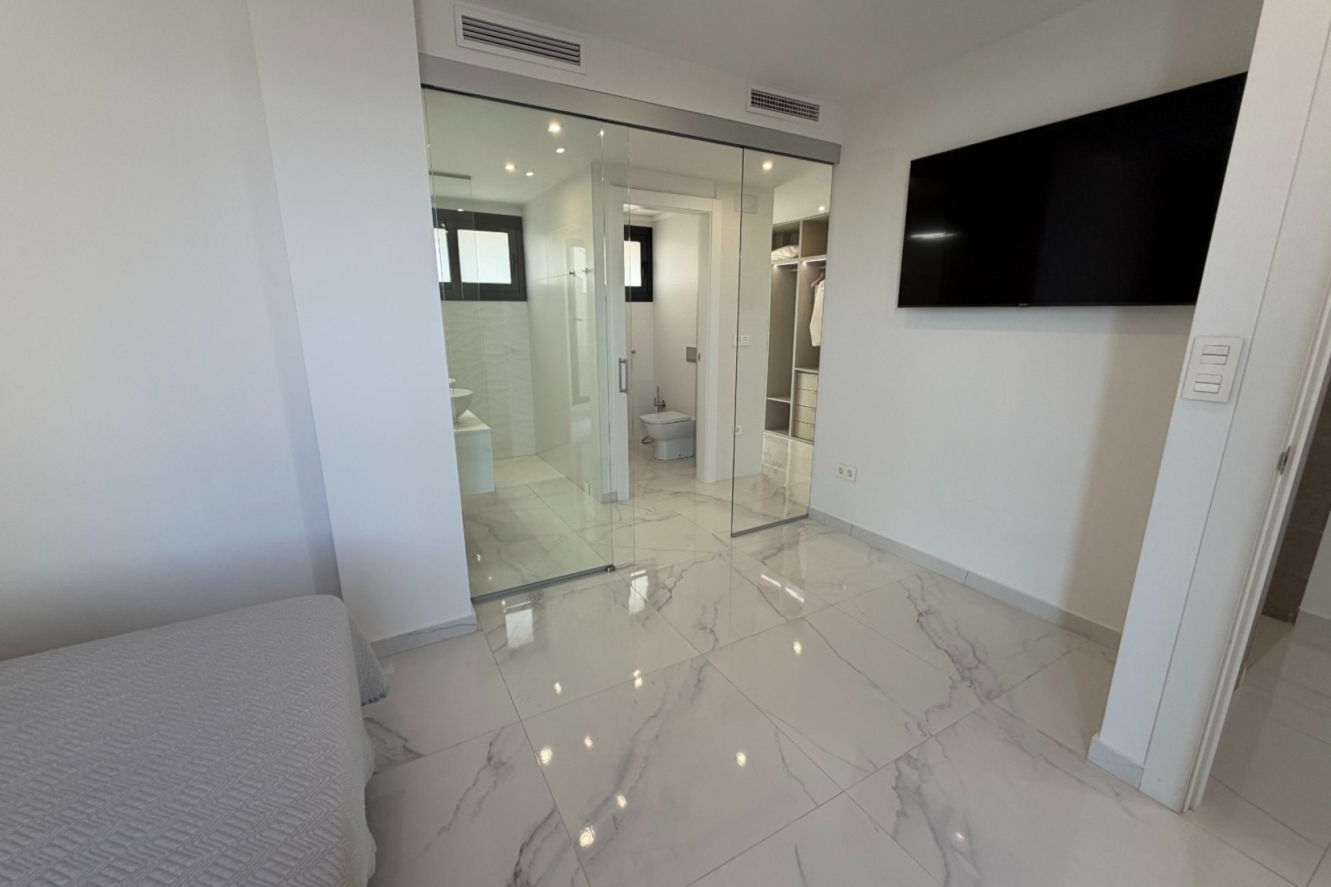 Resale - Villa -
Ciudad Quesada - La Laguna