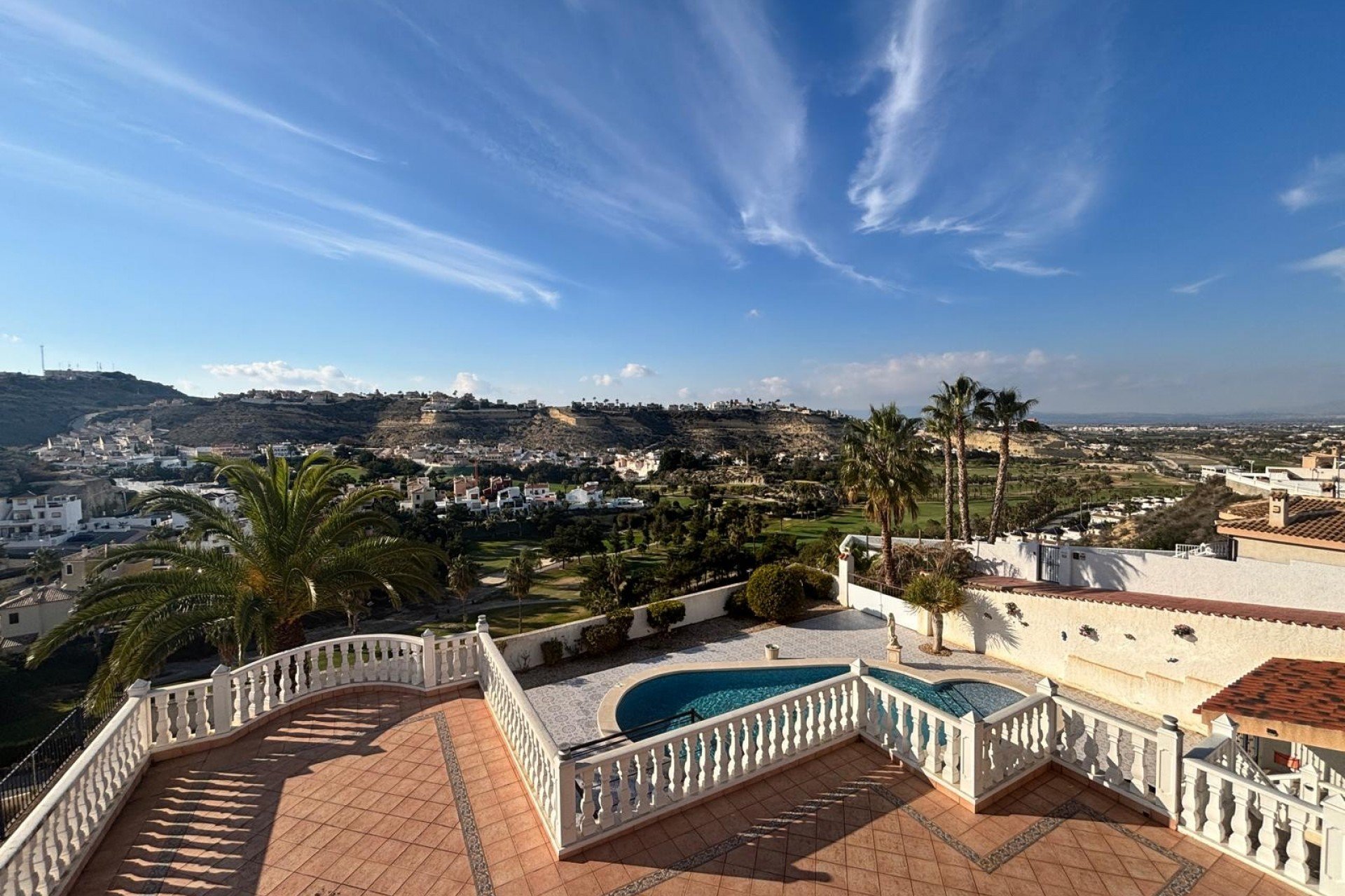 Resale - Villa -
Ciudad Quesada - La Marquesa