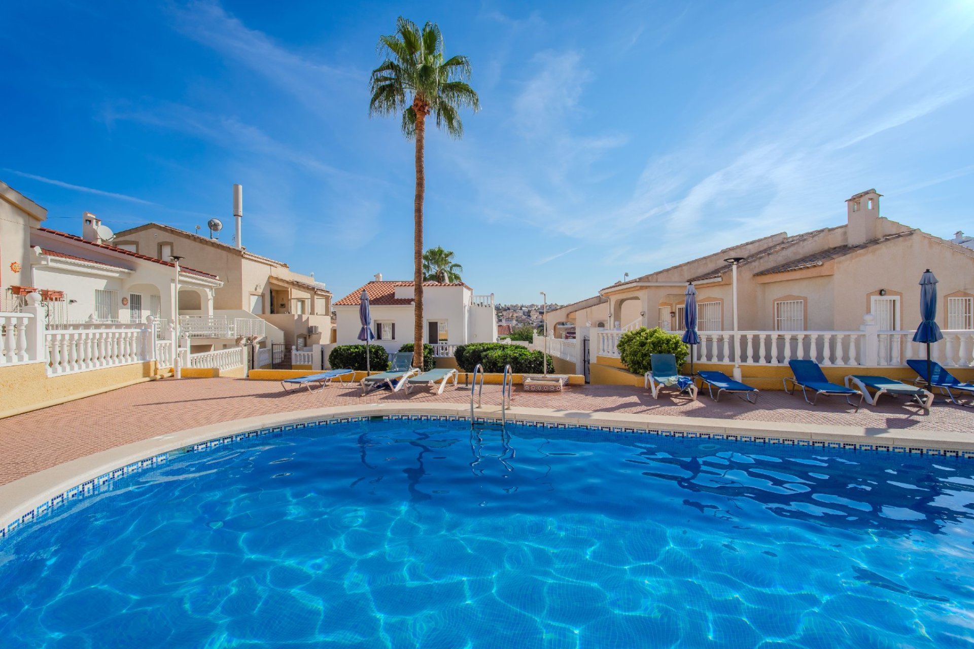 Resale - Villa -
Ciudad Quesada - La Marquesa