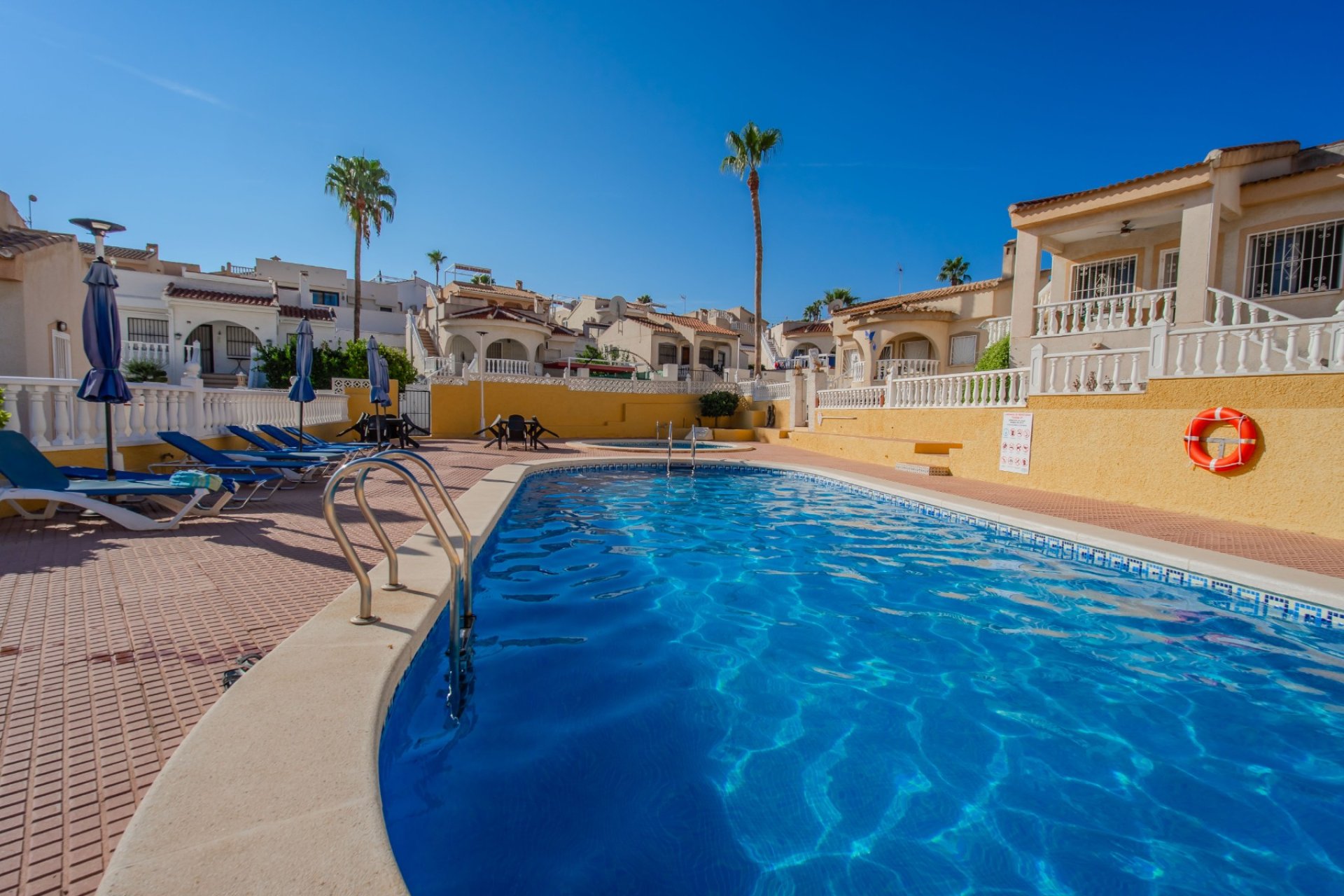Resale - Villa -
Ciudad Quesada - La Marquesa