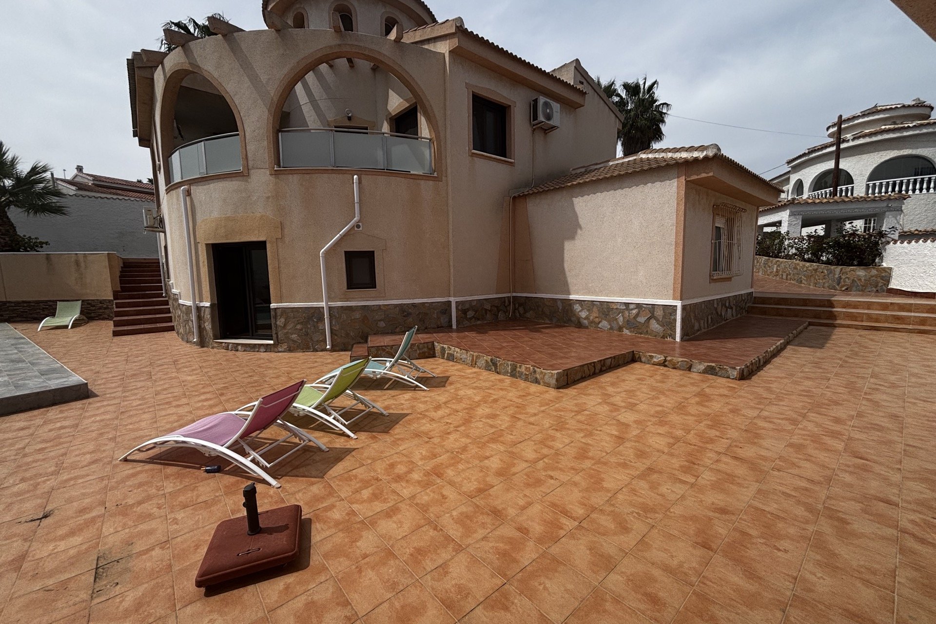 Resale - Villa -
Ciudad Quesada - La Marquesa