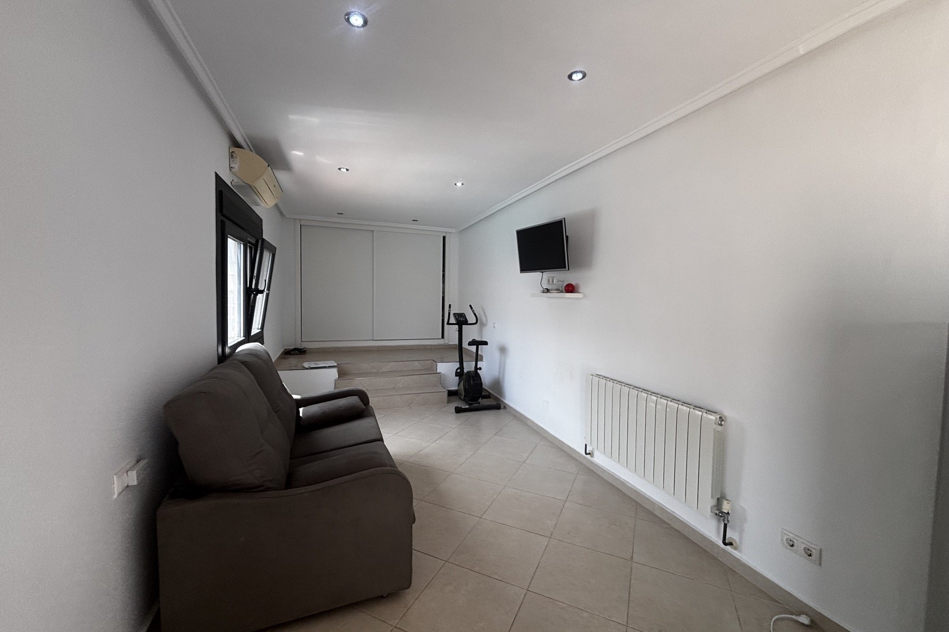 Resale - Villa -
Ciudad Quesada - La Marquesa
