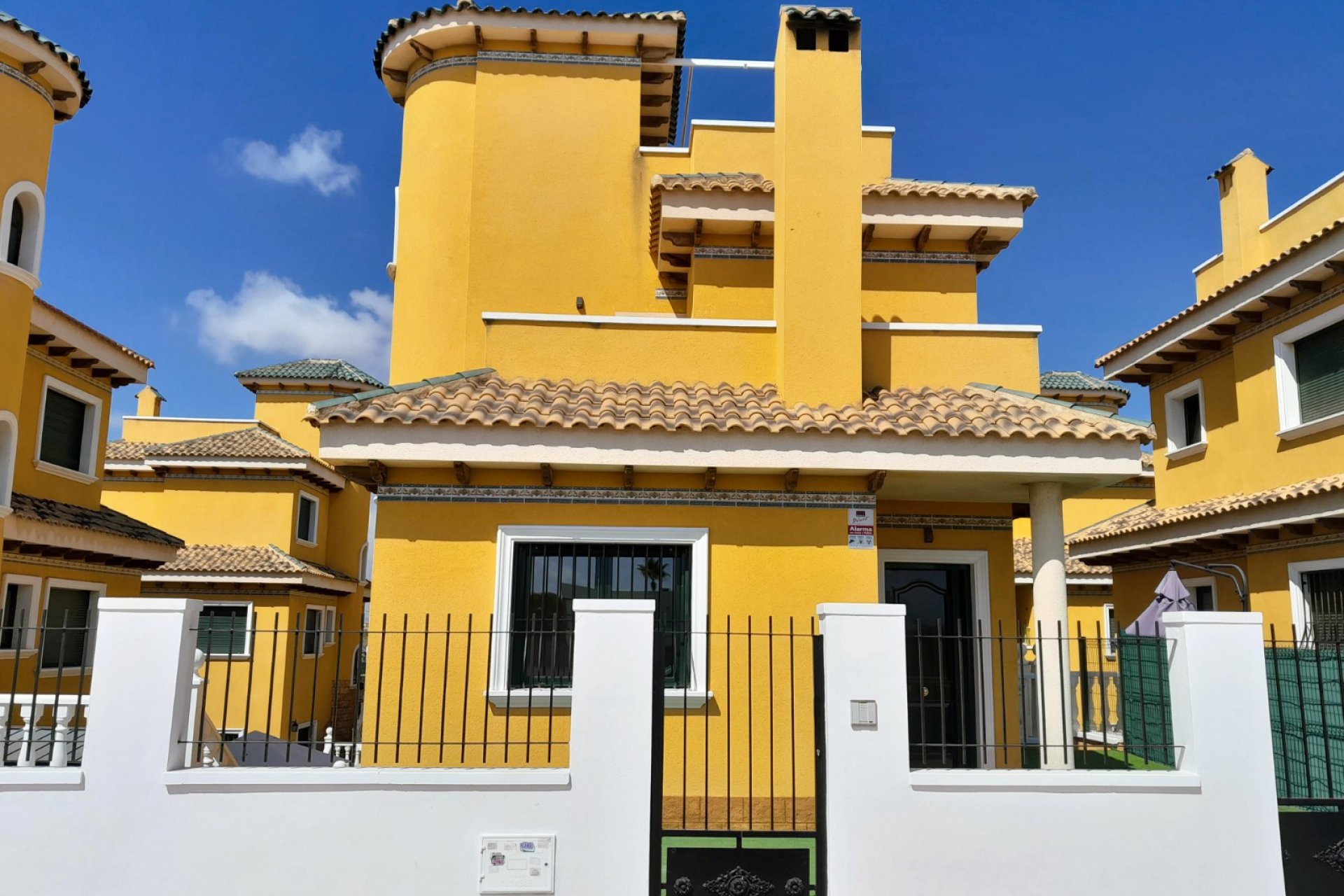 Resale - Villa -
Ciudad Quesada - Lo Marabu