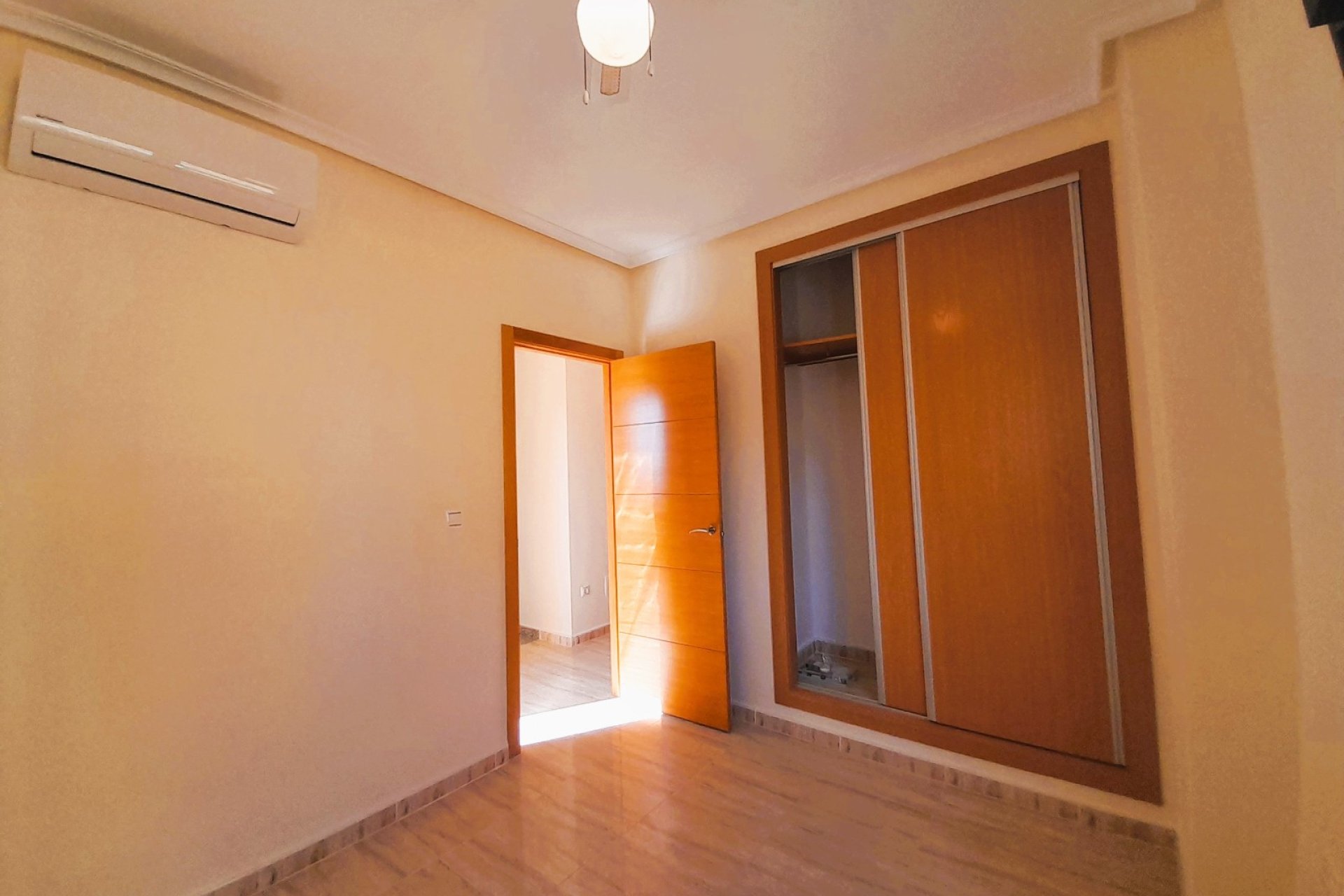 Resale - Villa -
Ciudad Quesada - Lo Marabu