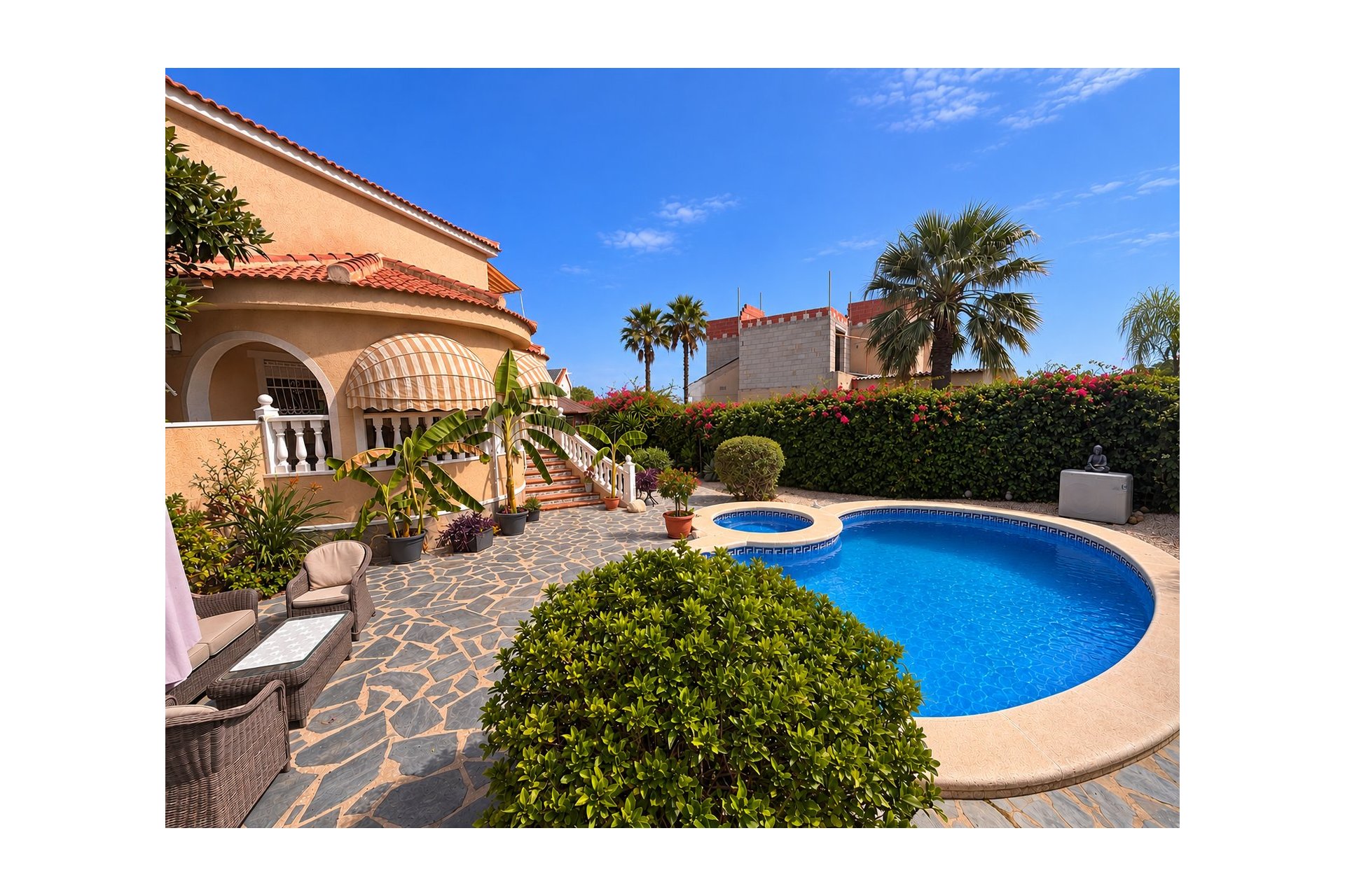 Resale - Villa -
Ciudad Quesada - Lo Pepin