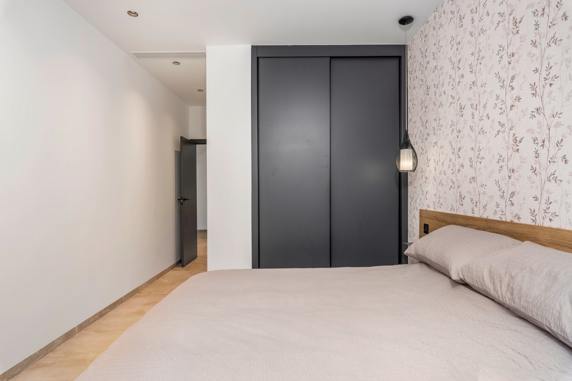 Resale - Villa -
Ciudad Quesada - Pueblo Lucero