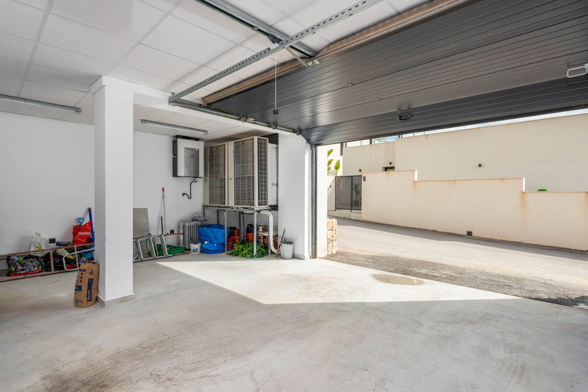 Resale - Villa -
Ciudad Quesada - Pueblo Lucero