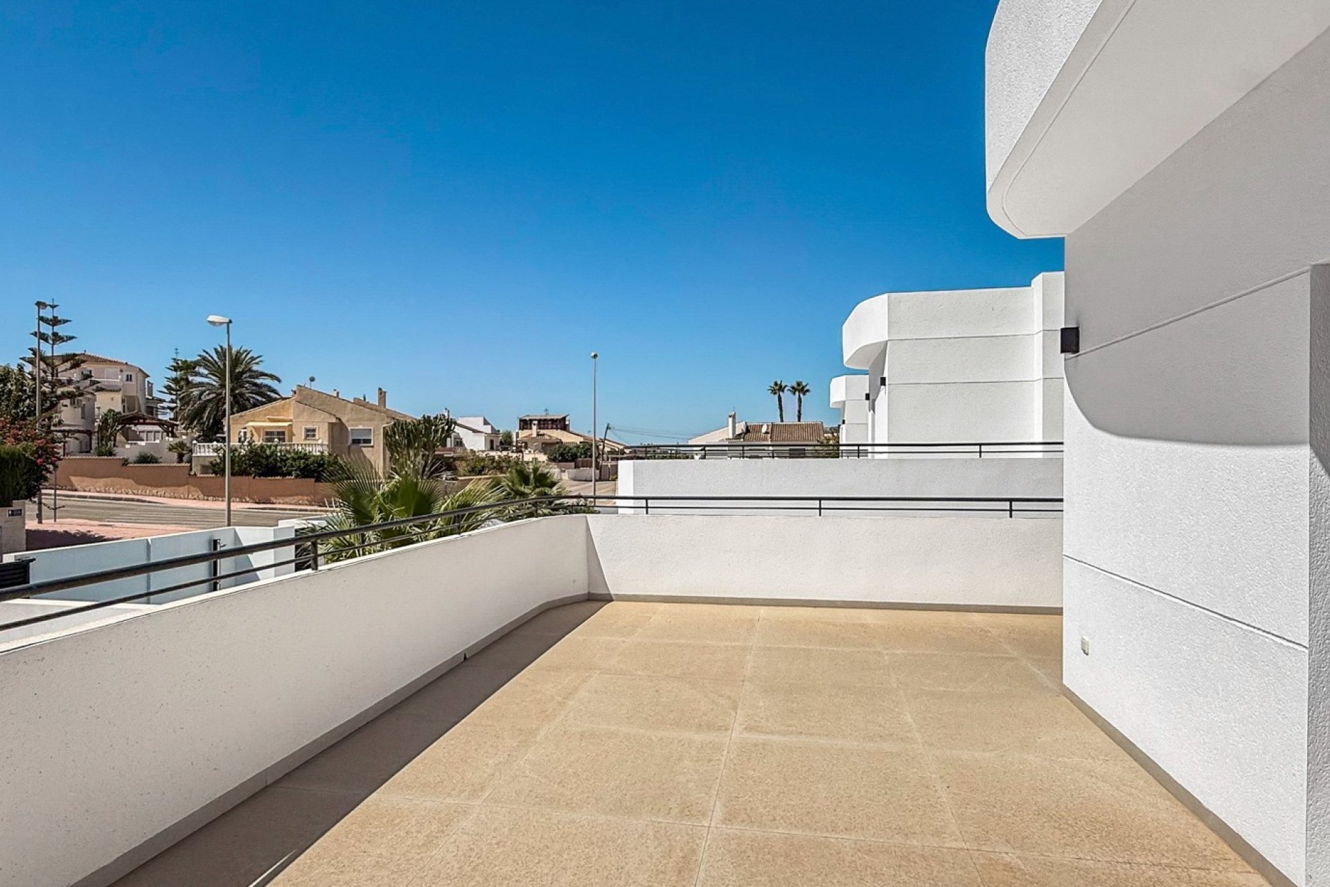 Resale - Villa -
Ciudad Quesada - Pueblo Lucero