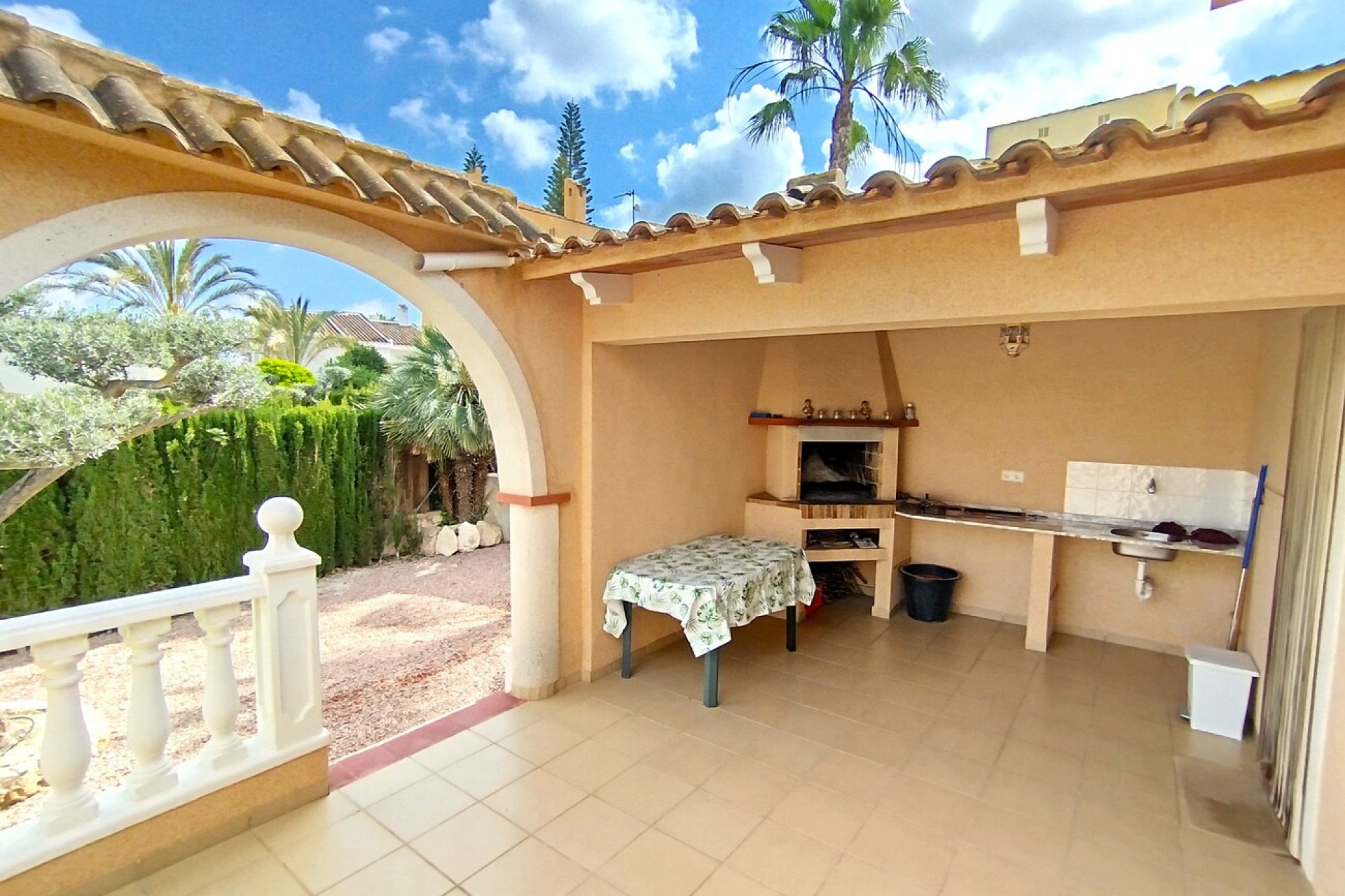 Resale - Villa -
Ciudad Quesada - Pueblo Lucero