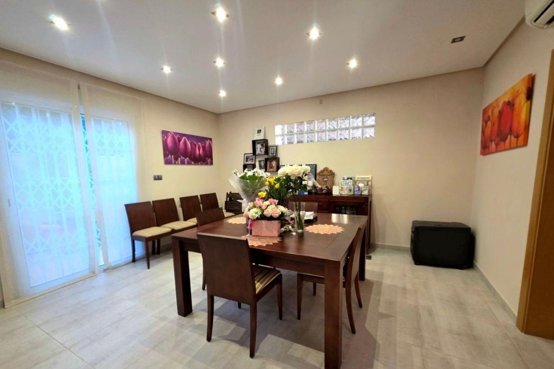 Resale - Villa -
Dehesa de campoamor - Campoamor