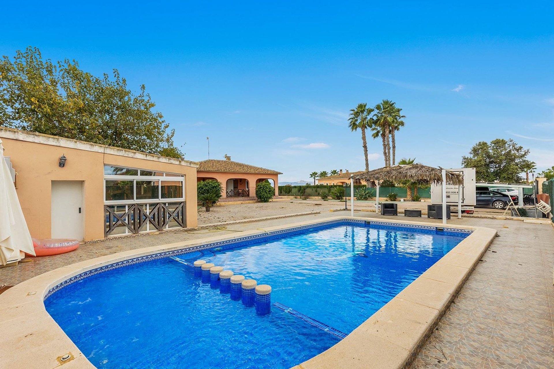 Resale - Villa -
Dolores - Vereda del pozo