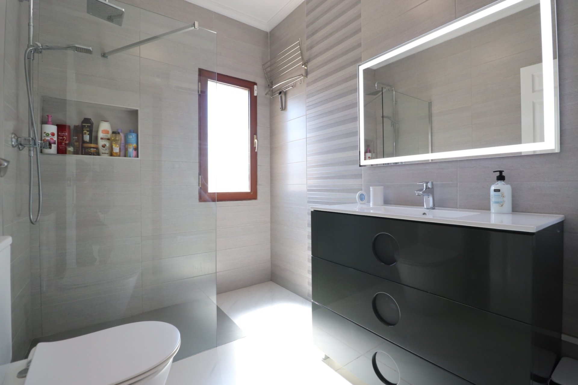 Resale - Villa -
Formentera del Segura - Fincas de La Vega
