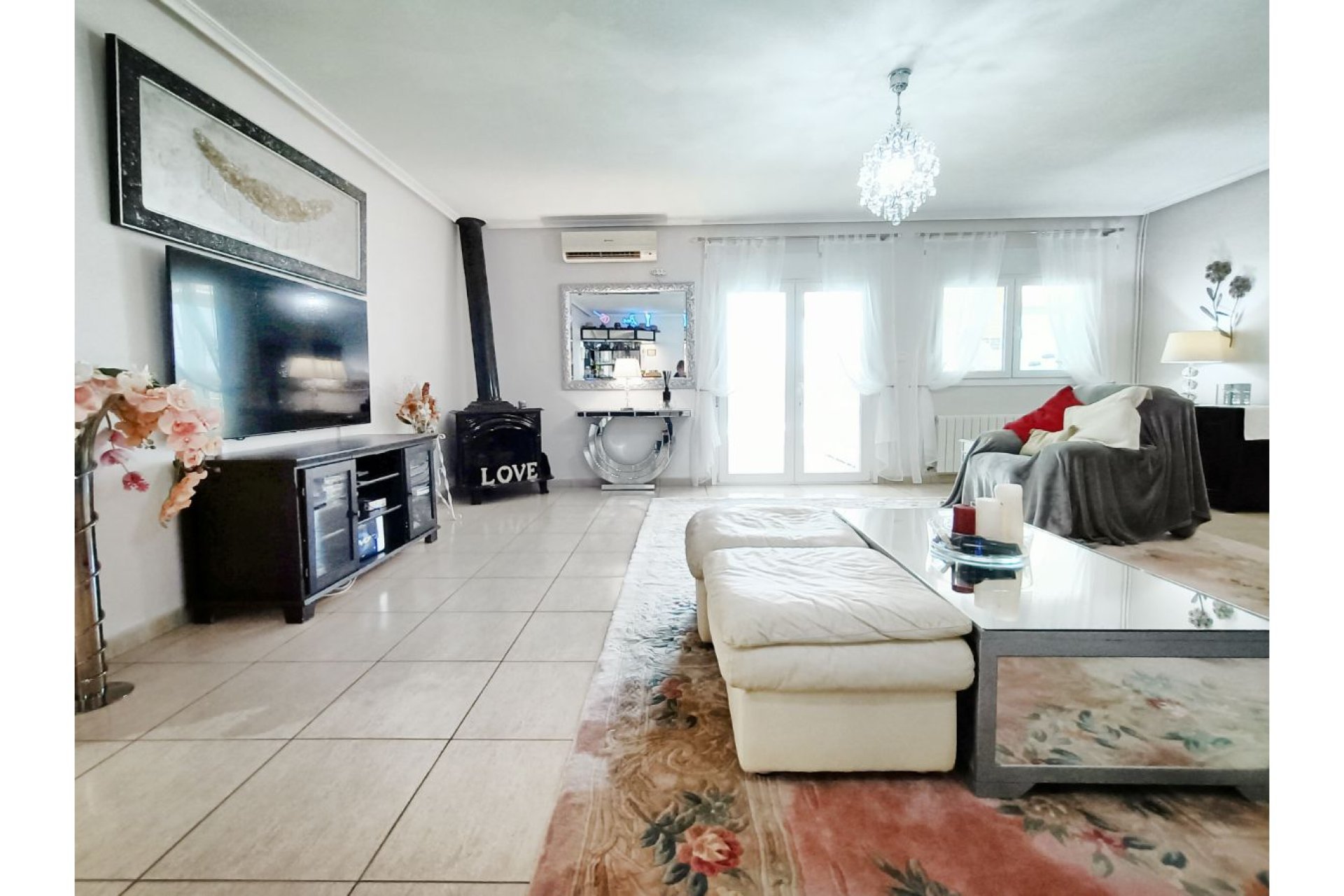 Resale - Villa -
Gea Y Truyols - Urb Lo Santiago