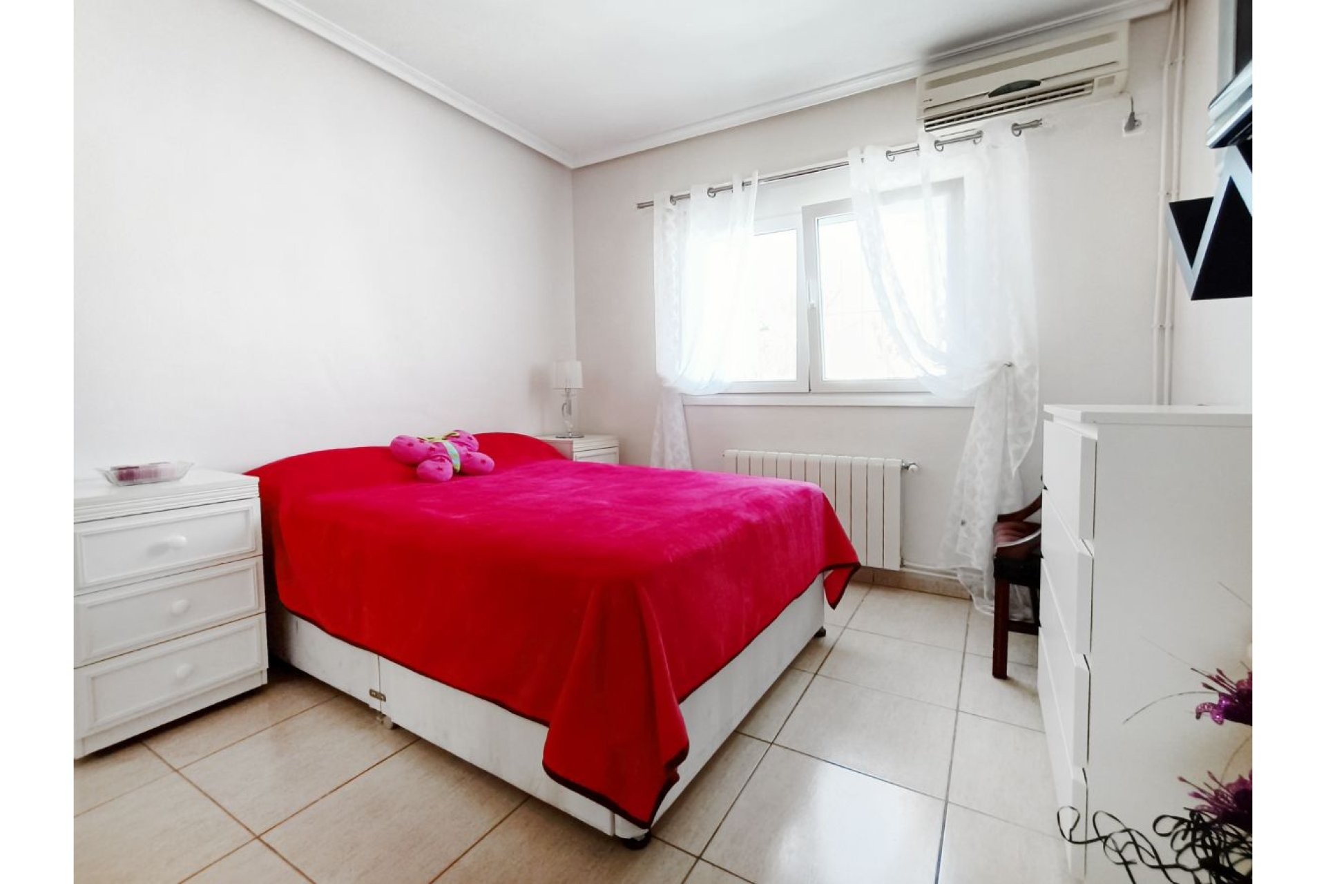 Resale - Villa -
Gea Y Truyols - Urb Lo Santiago