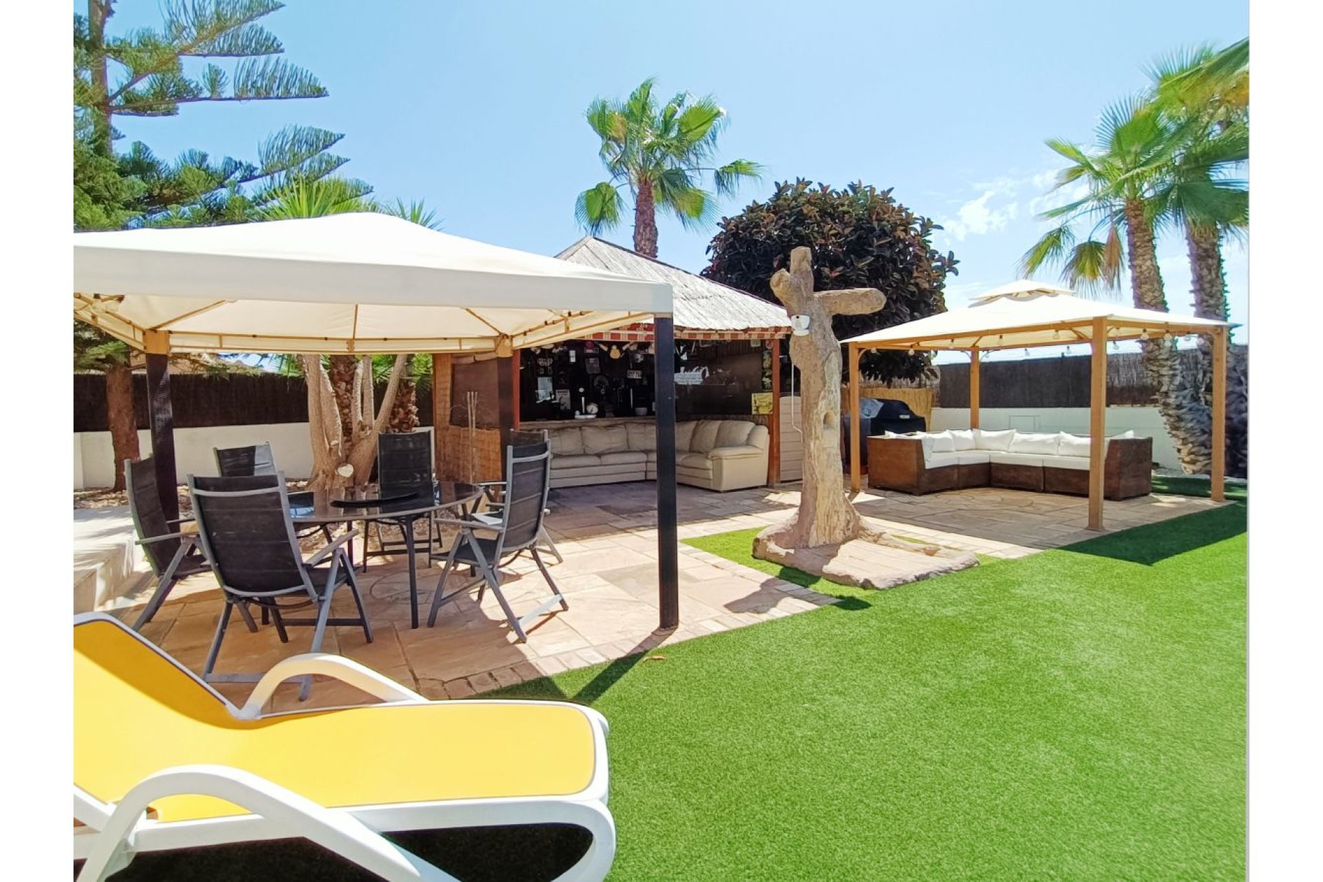 Resale - Villa -
Gea Y Truyols - Urb Lo Santiago