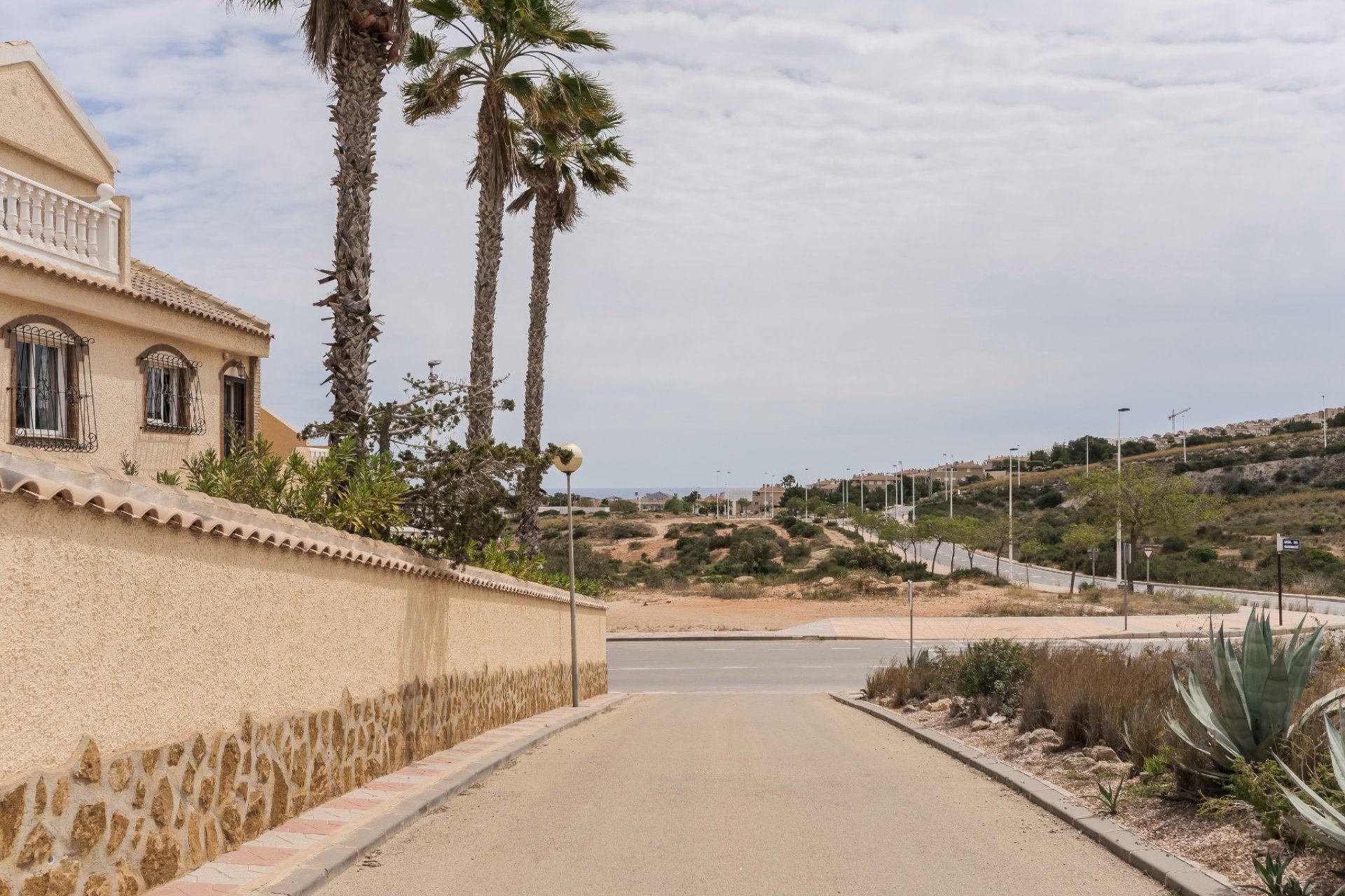 Resale - Villa -
Gran Alacant - Monte y Mar