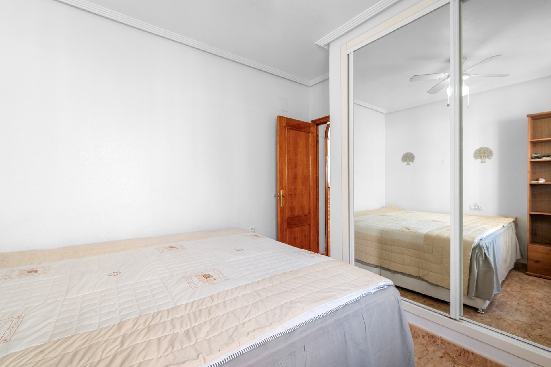 Resale - Villa -
Guardamar del Segura - El Raso