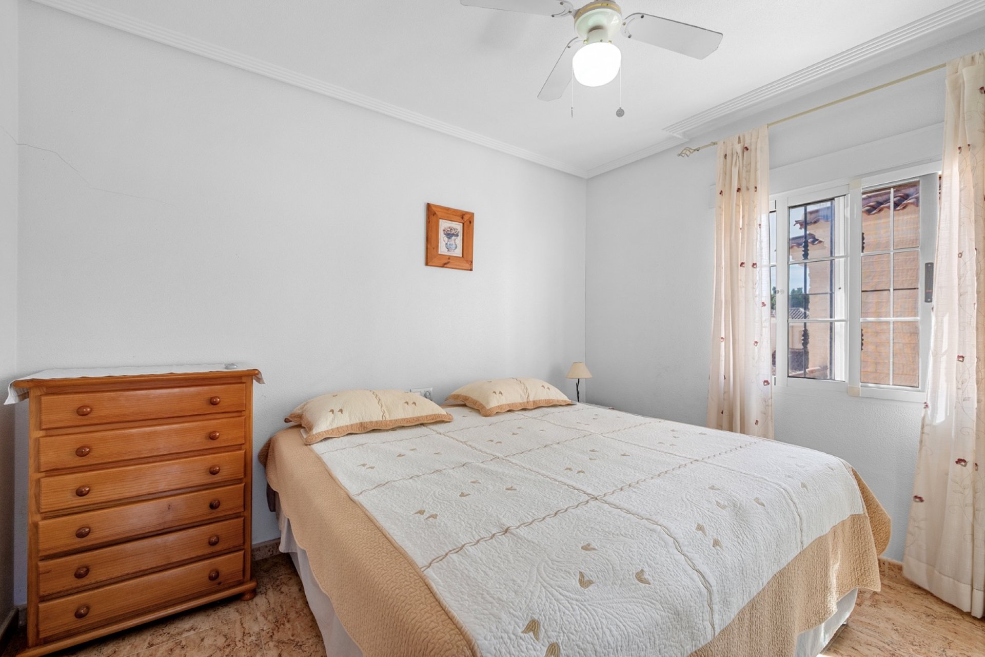 Resale - Villa -
Guardamar del Segura - El Raso