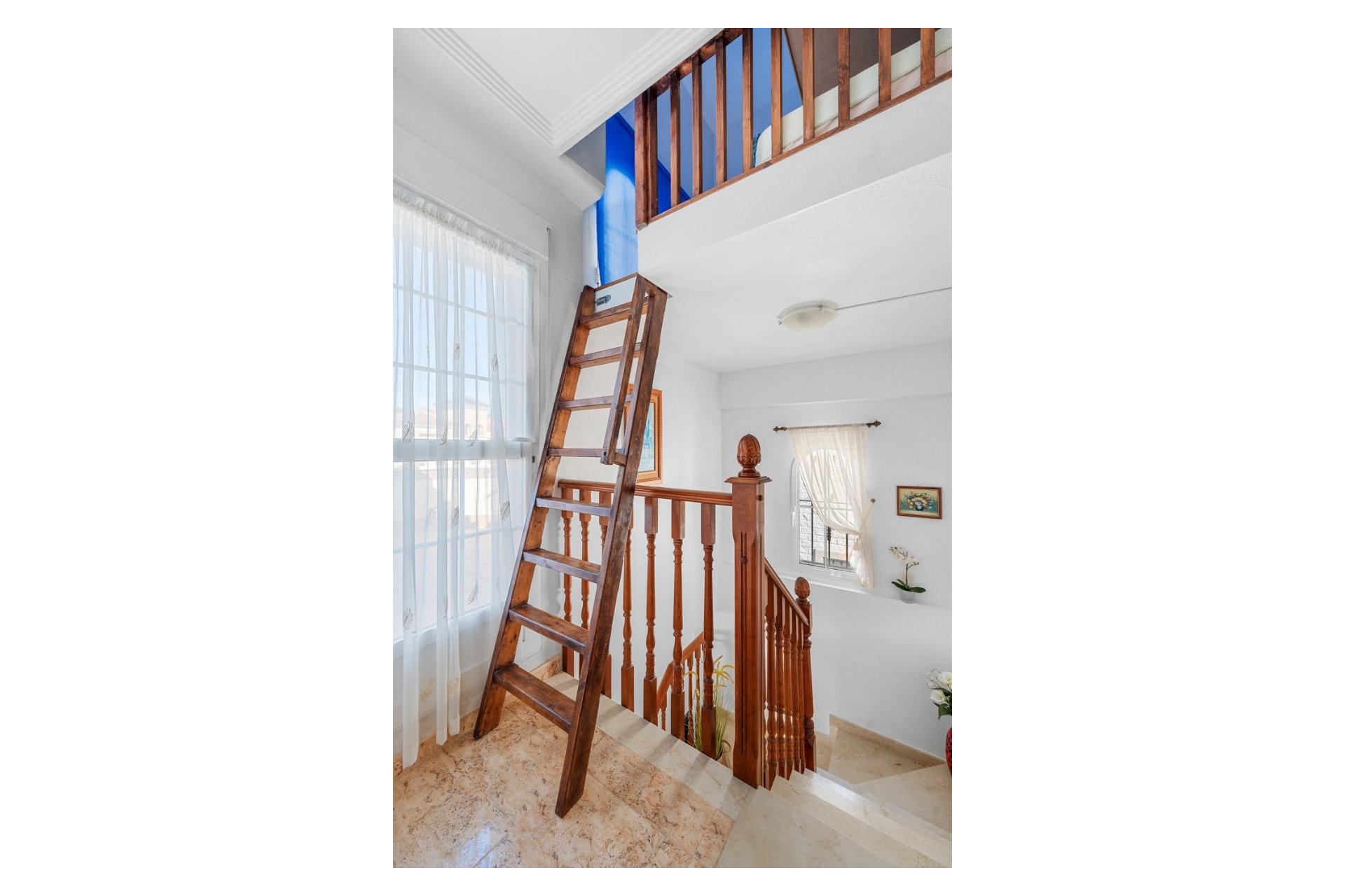 Resale - Villa -
Guardamar del Segura - El Raso