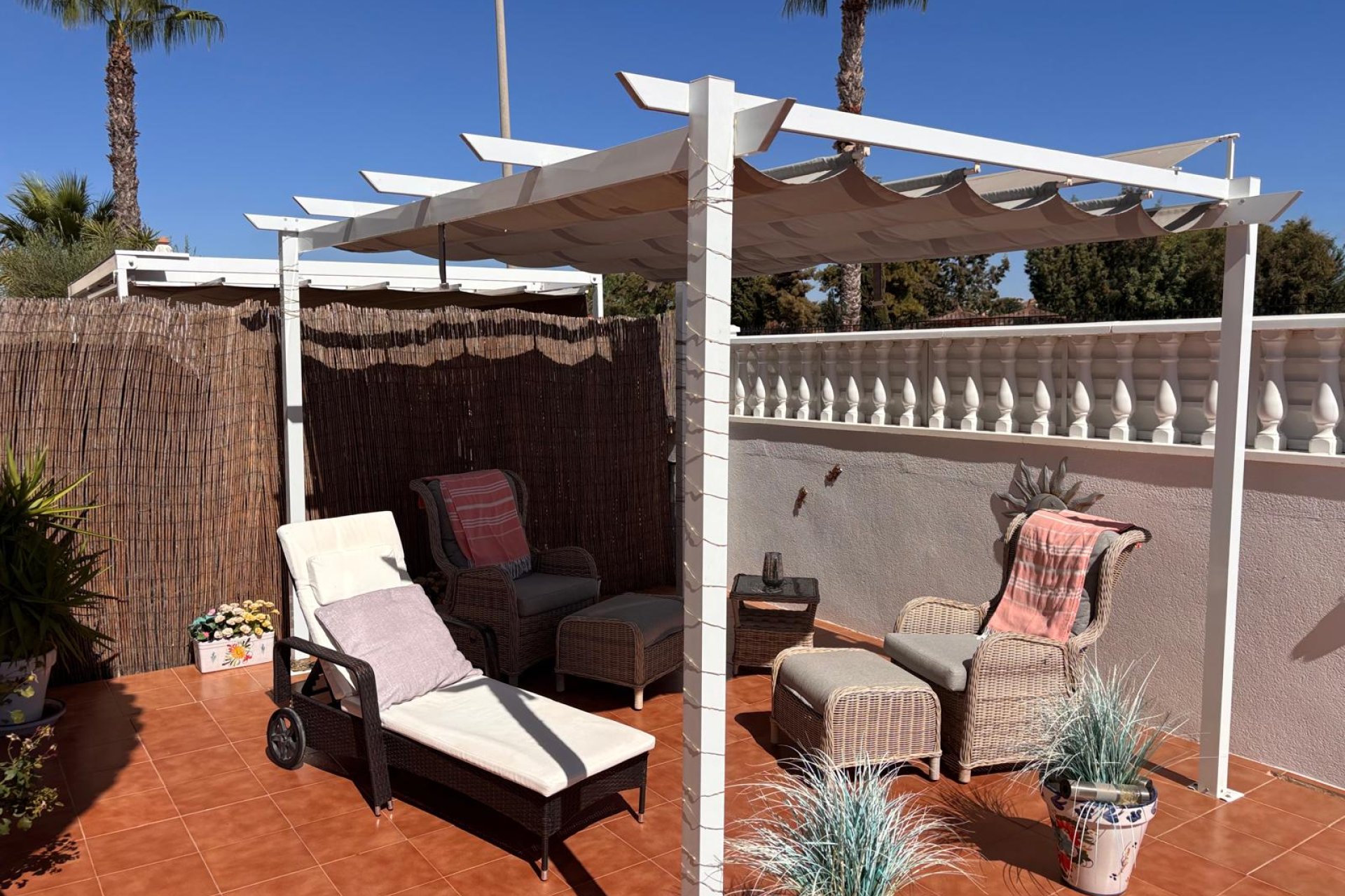 Resale - Villa -
Guardamar del Segura - El Raso