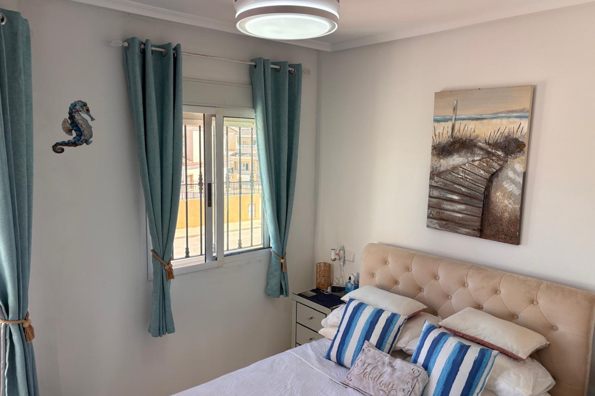 Resale - Villa -
Guardamar del Segura - El Raso