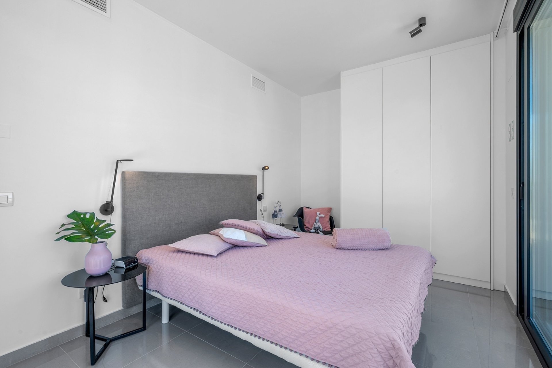 Resale - Villa -
Guardamar del Segura - Los Secanos