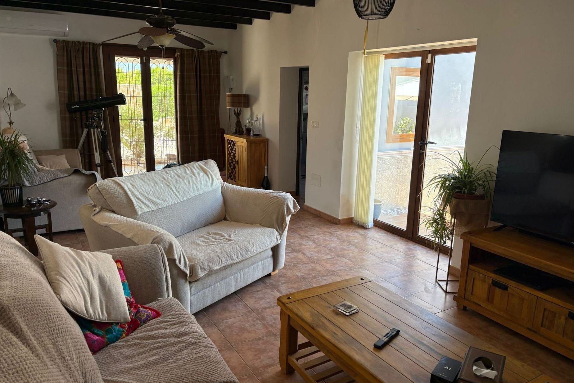 Resale - Villa -
Jacarilla - Jacarilla - Country