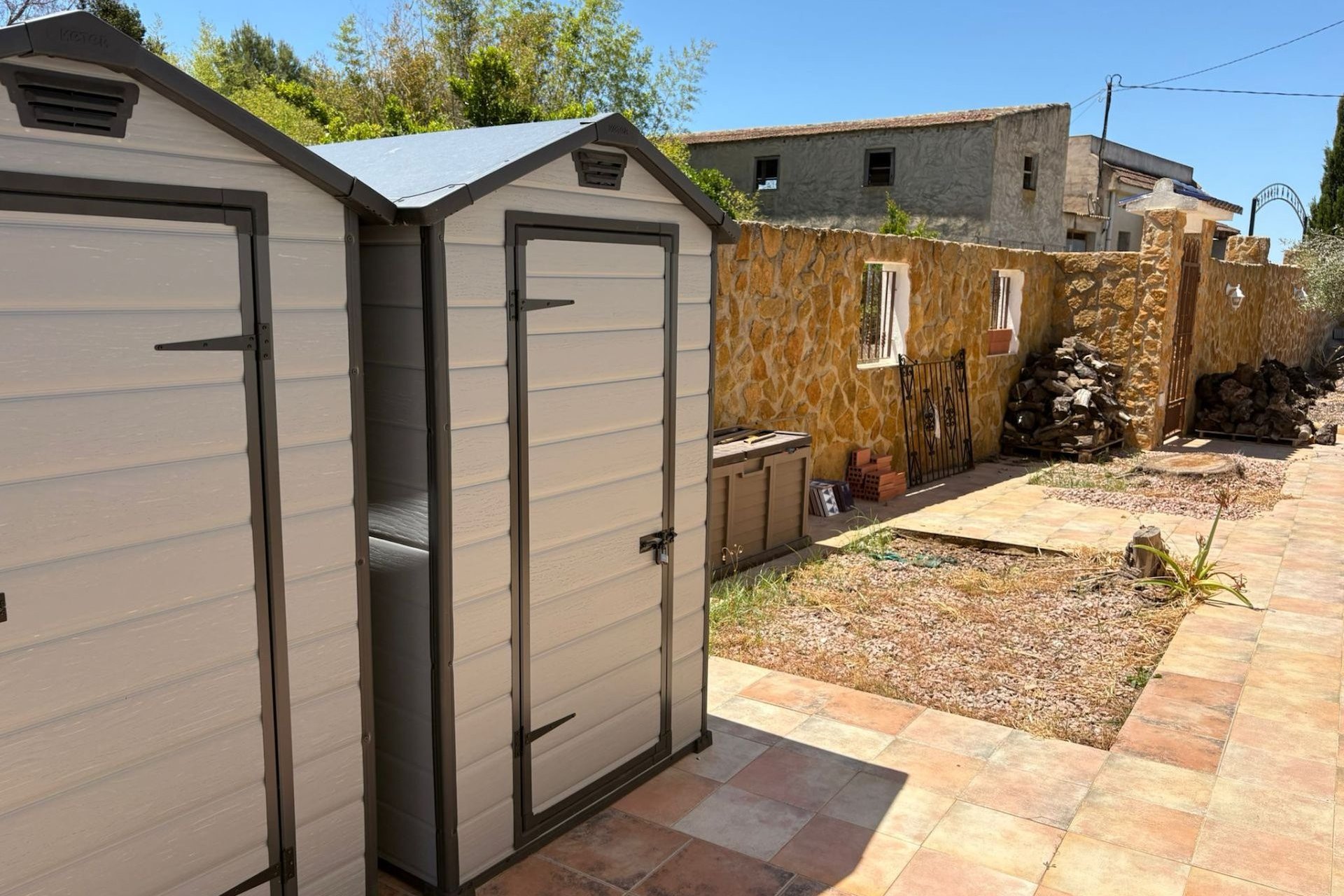 Resale - Villa -
Jacarilla - Jacarilla - Country