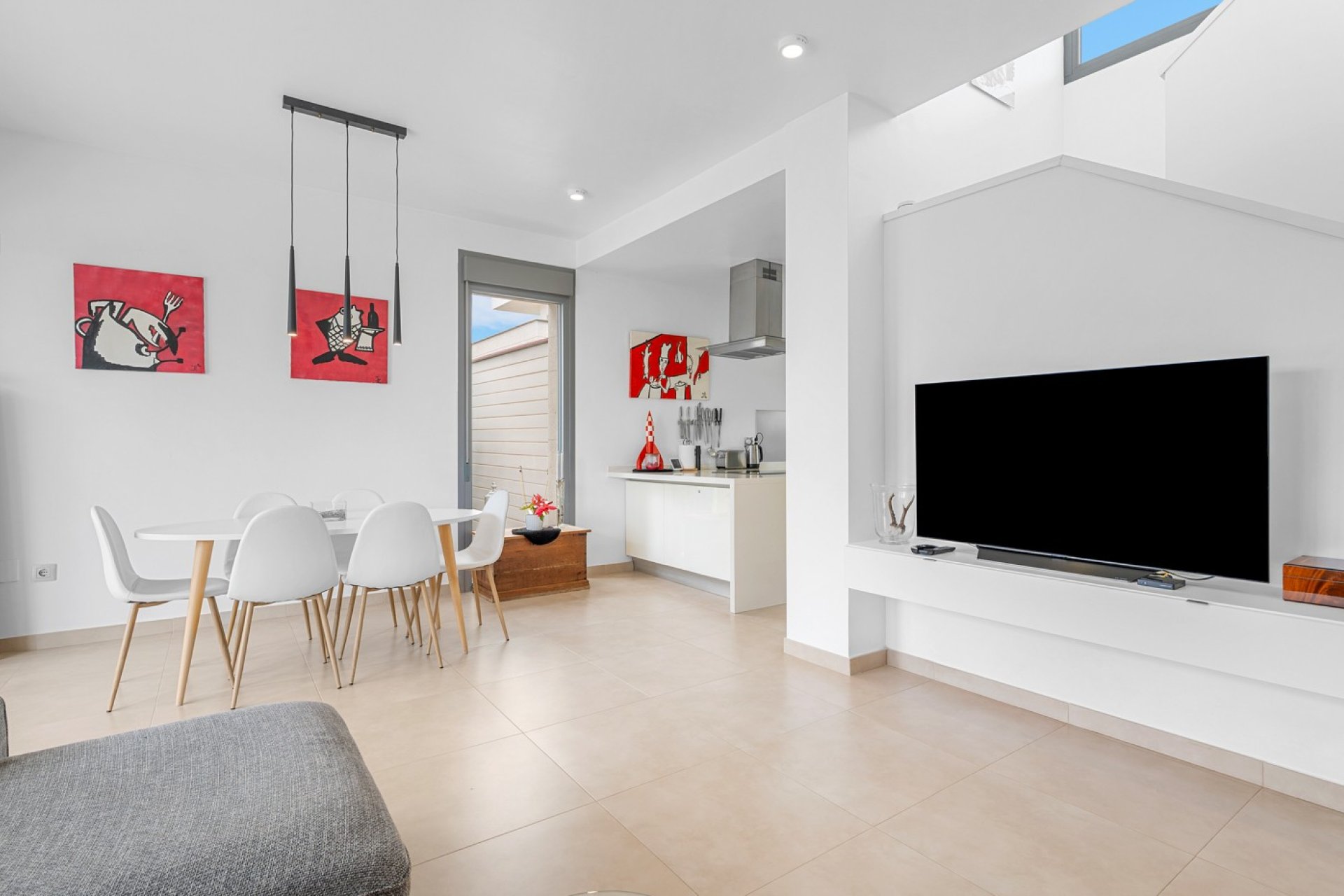 Resale - Villa -
Jacarilla - Vistabella