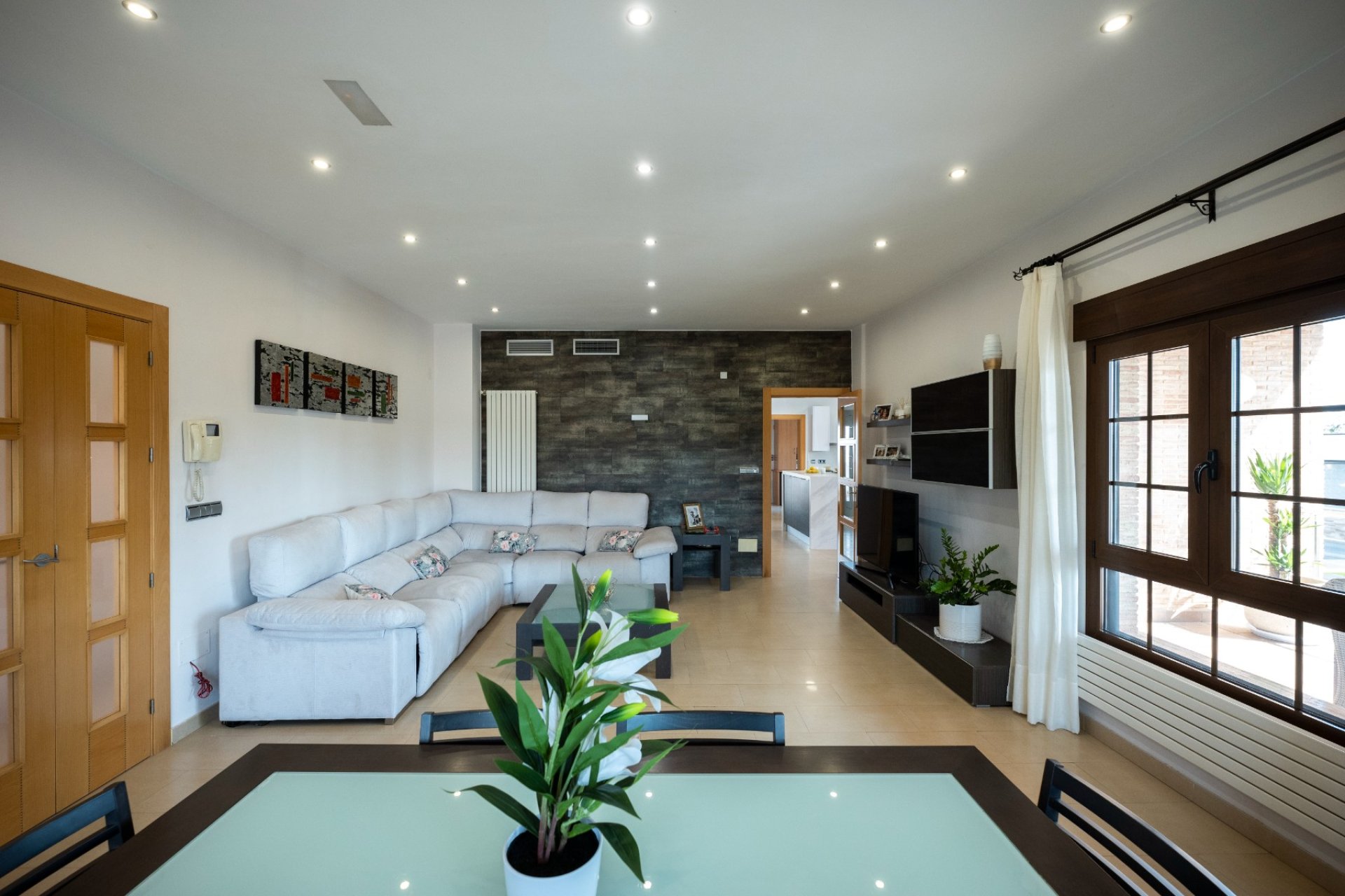 Resale - Villa -
Jerónimo y Avileses - Jerónimo y Avileses - Town