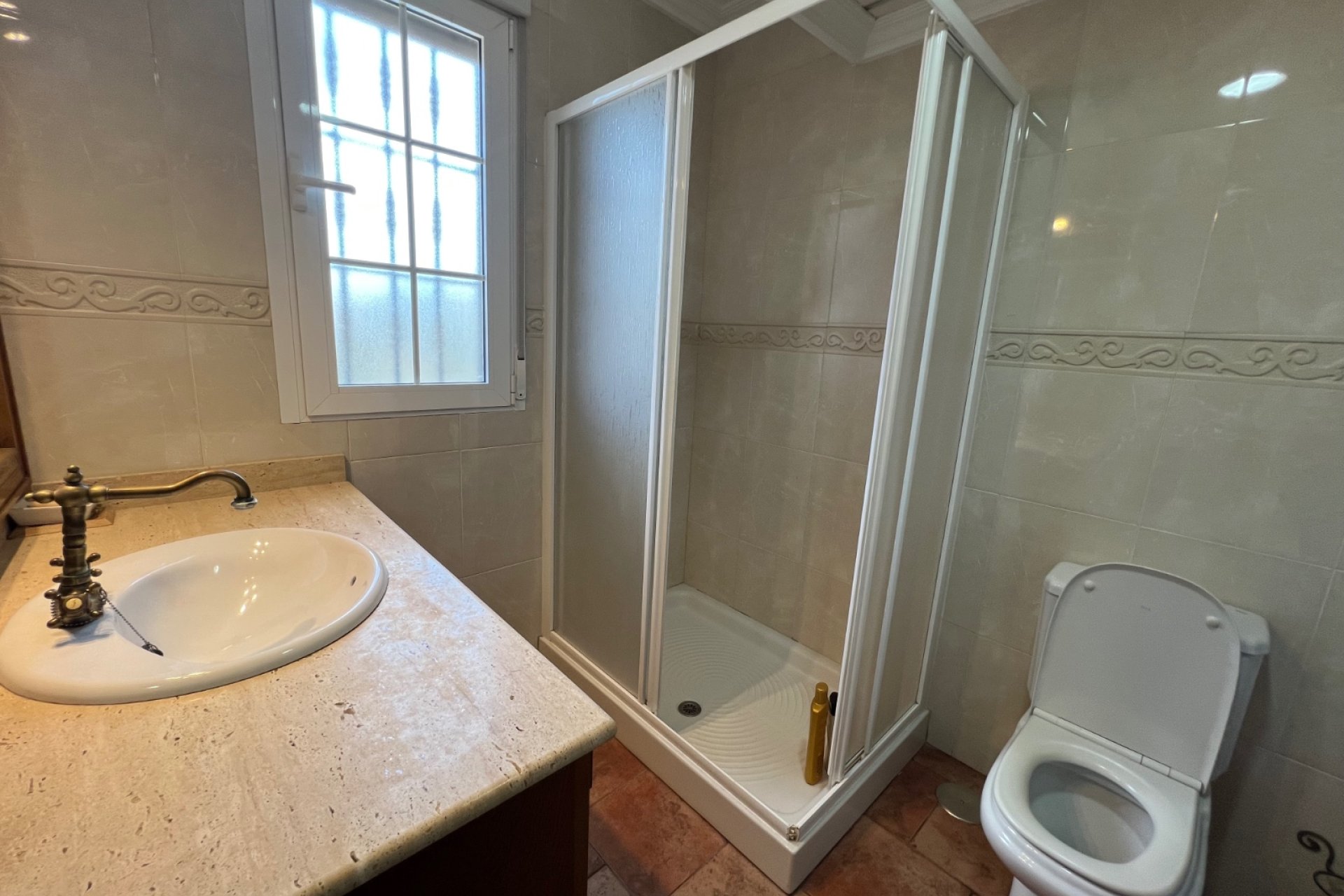 Resale - Villa -
La Marina - La Escuera